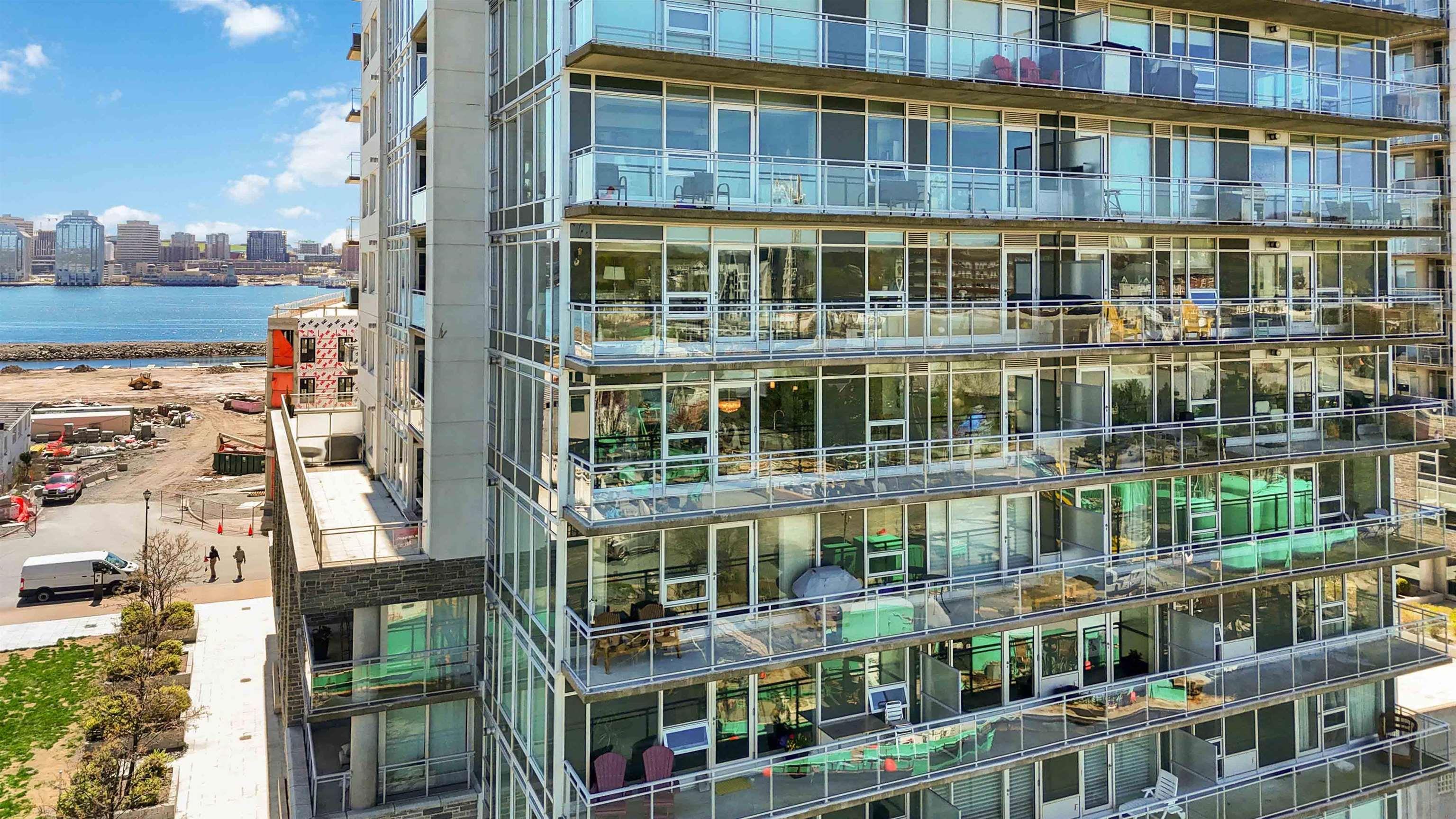 802 31 Kings Wharf Place, Dartmouth, NS (MLS 202603600)