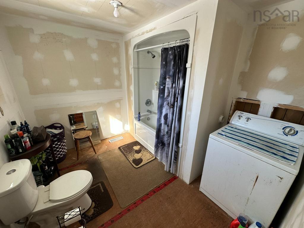 $194,500.00: 2043 Highway 359, Centreville