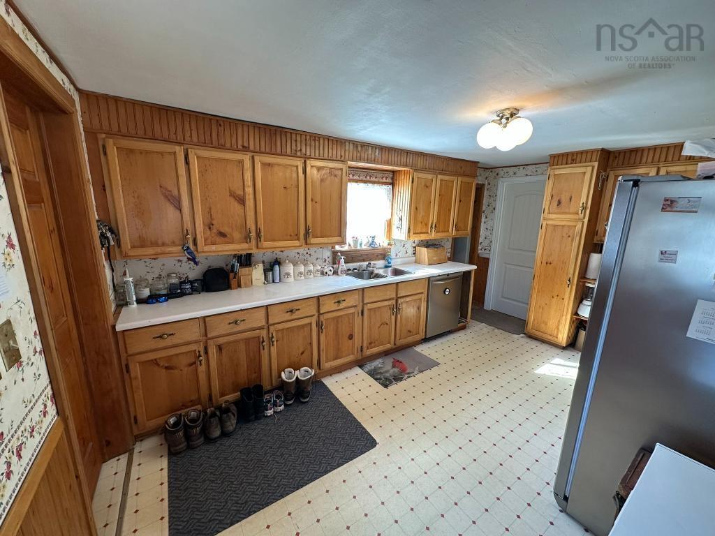 $194,500.00: 2043 Highway 359, Centreville