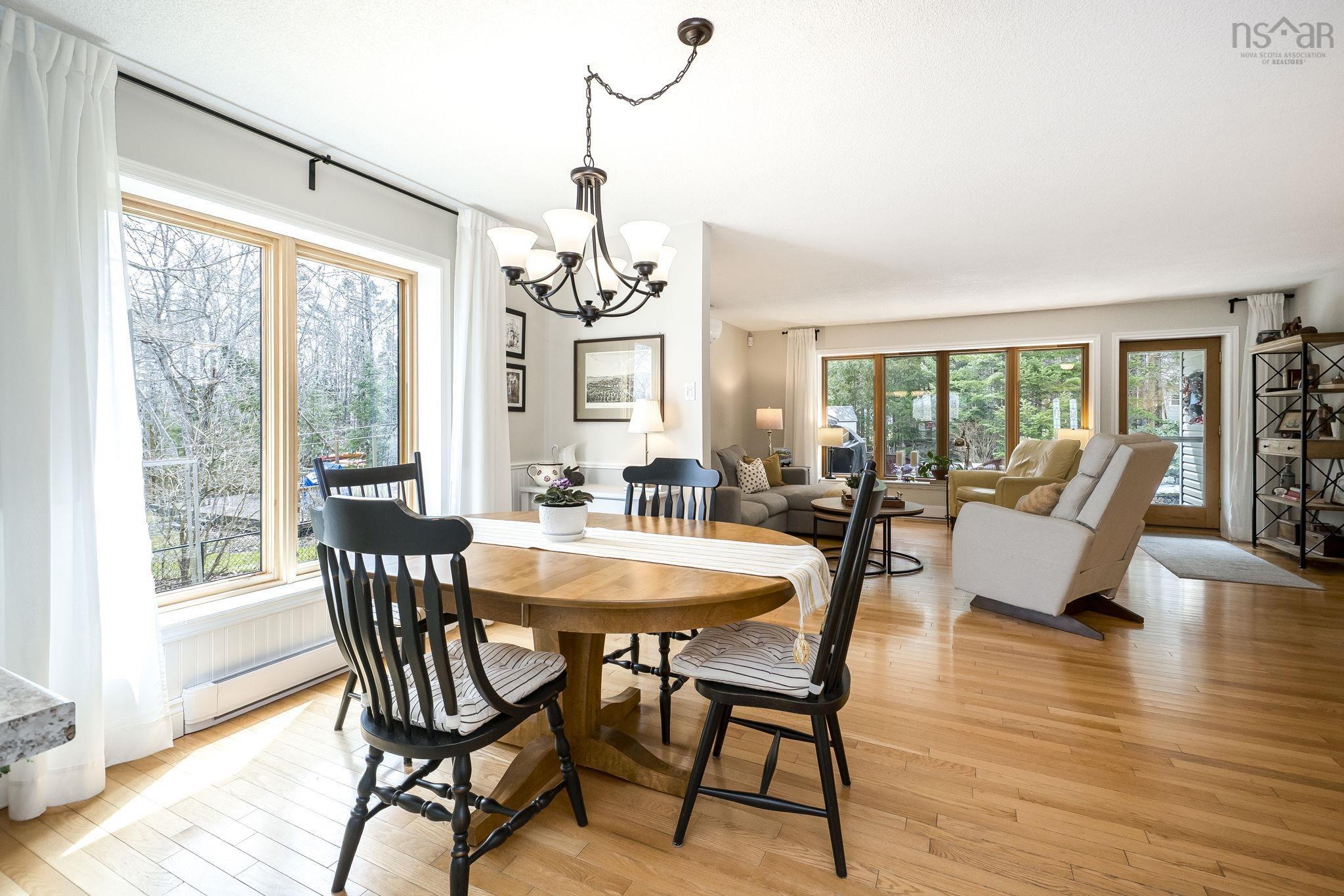 $675,000.00: 59 Poplar Drive, Lantz