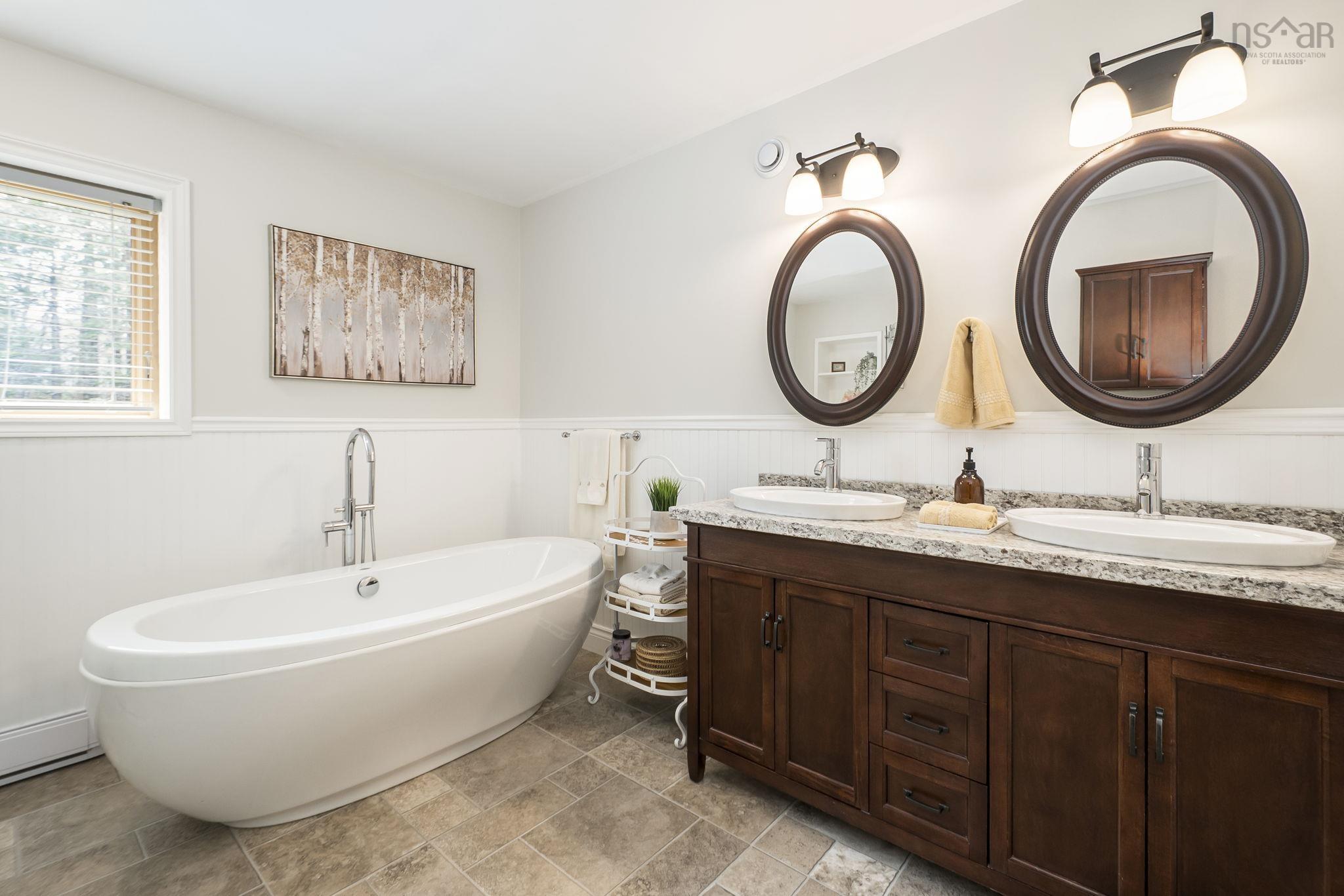 $675,000.00: 59 Poplar Drive, Lantz