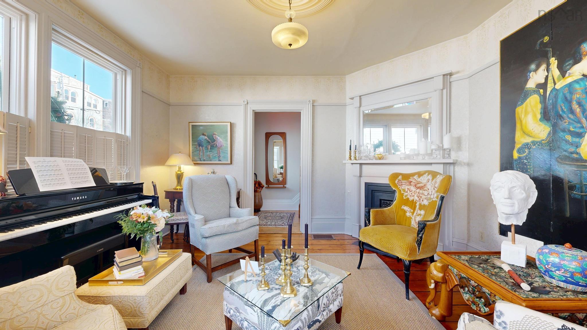 $685,000.00: 52 Pelham Street, Lunenburg