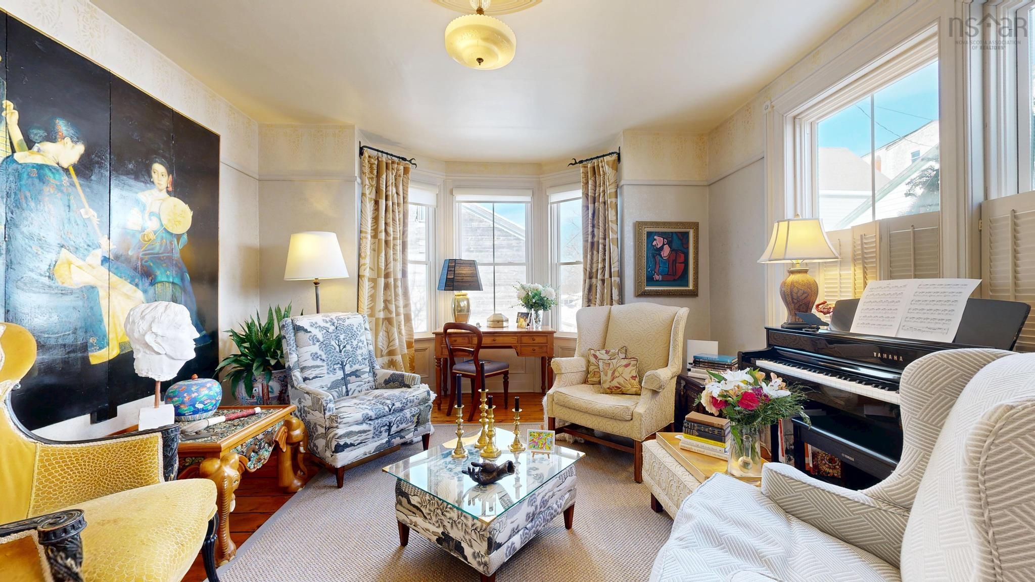 $685,000.00: 52 Pelham Street, Lunenburg