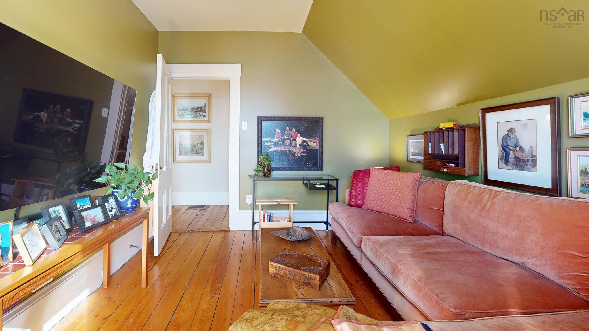 $685,000.00: 52 Pelham Street, Lunenburg