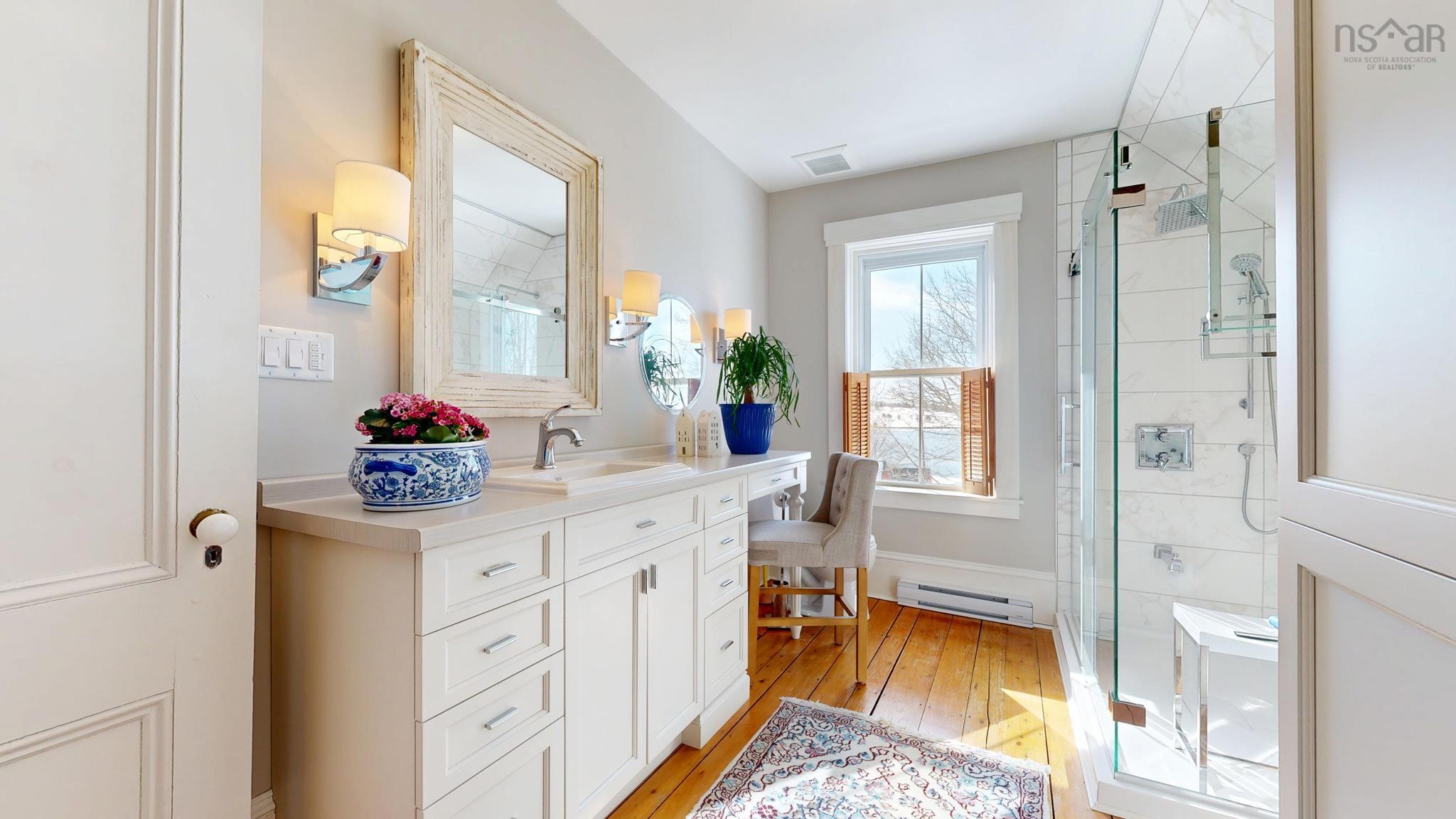 $685,000.00: 52 Pelham Street, Lunenburg