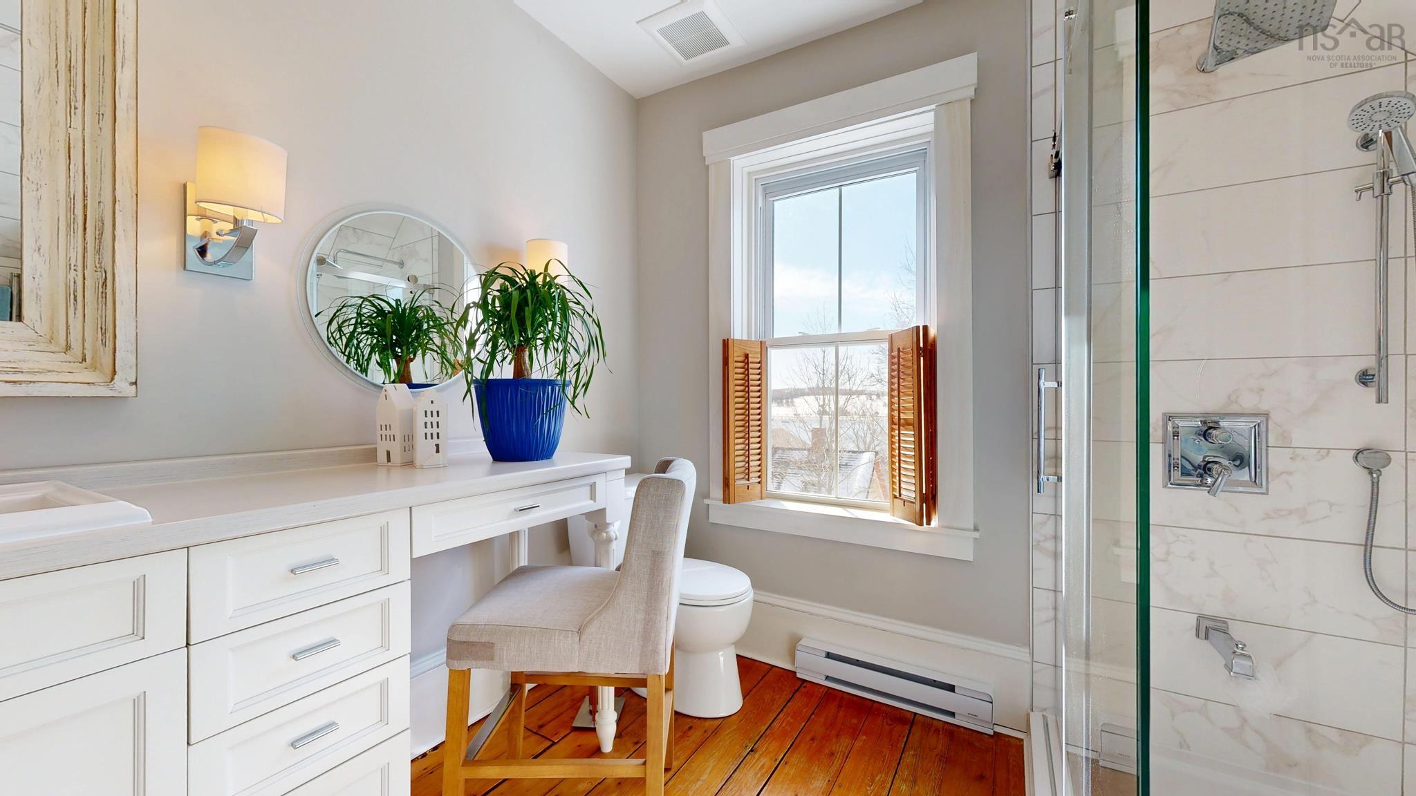 $685,000.00: 52 Pelham Street, Lunenburg