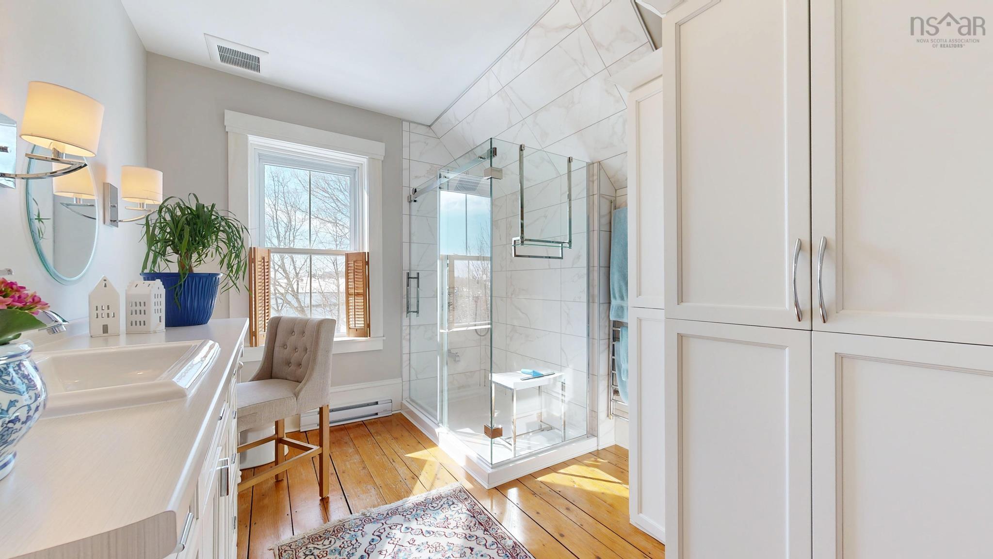 $685,000.00: 52 Pelham Street, Lunenburg