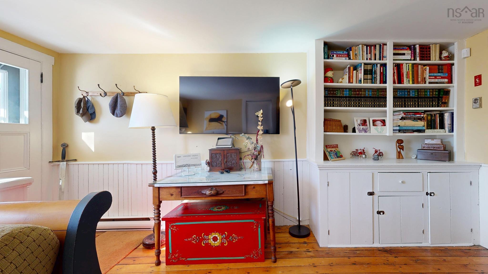 $685,000.00: 52 Pelham Street, Lunenburg