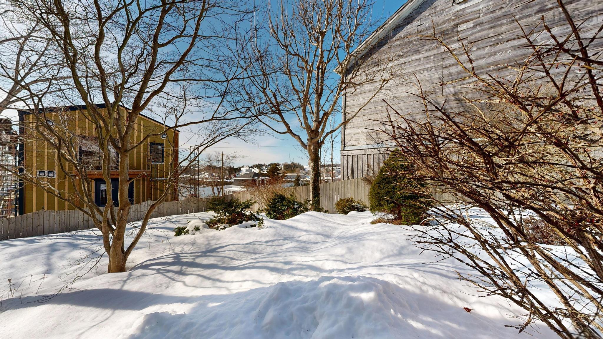 $685,000.00: 52 Pelham Street, Lunenburg