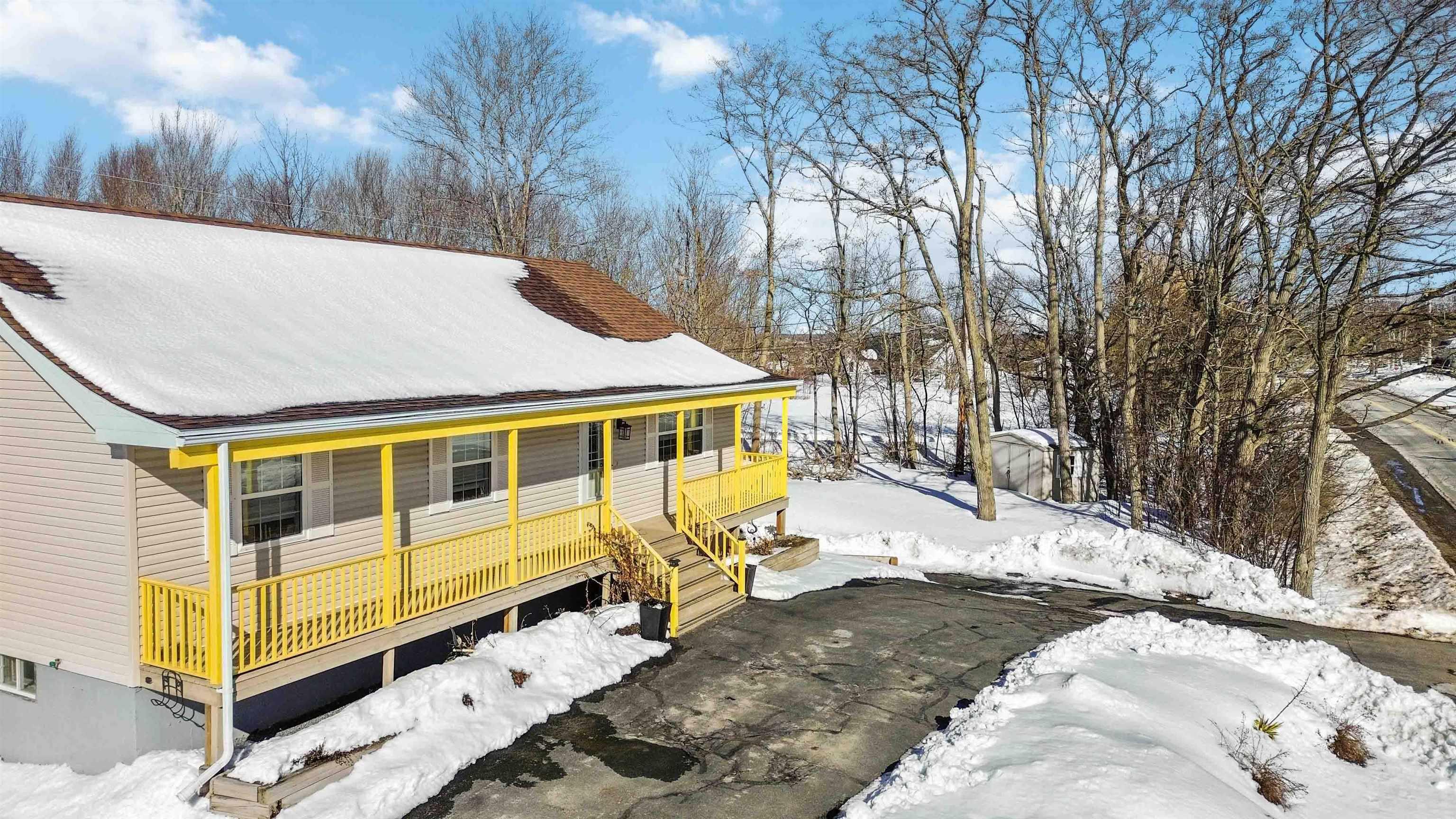 $499,900.00: 300 Falmouth Back Road, Falmouth