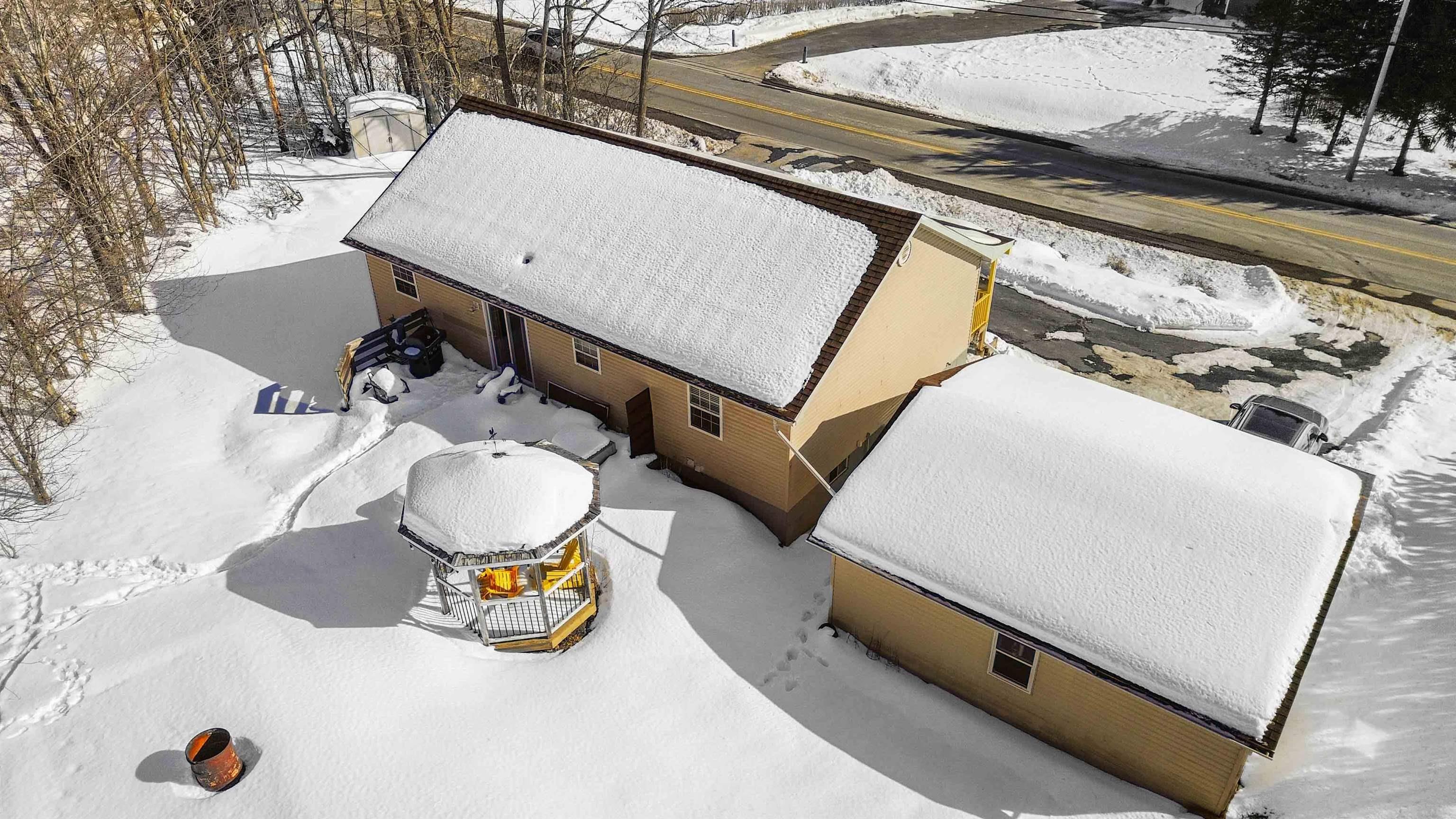 $499,900.00: 300 Falmouth Back Road, Falmouth