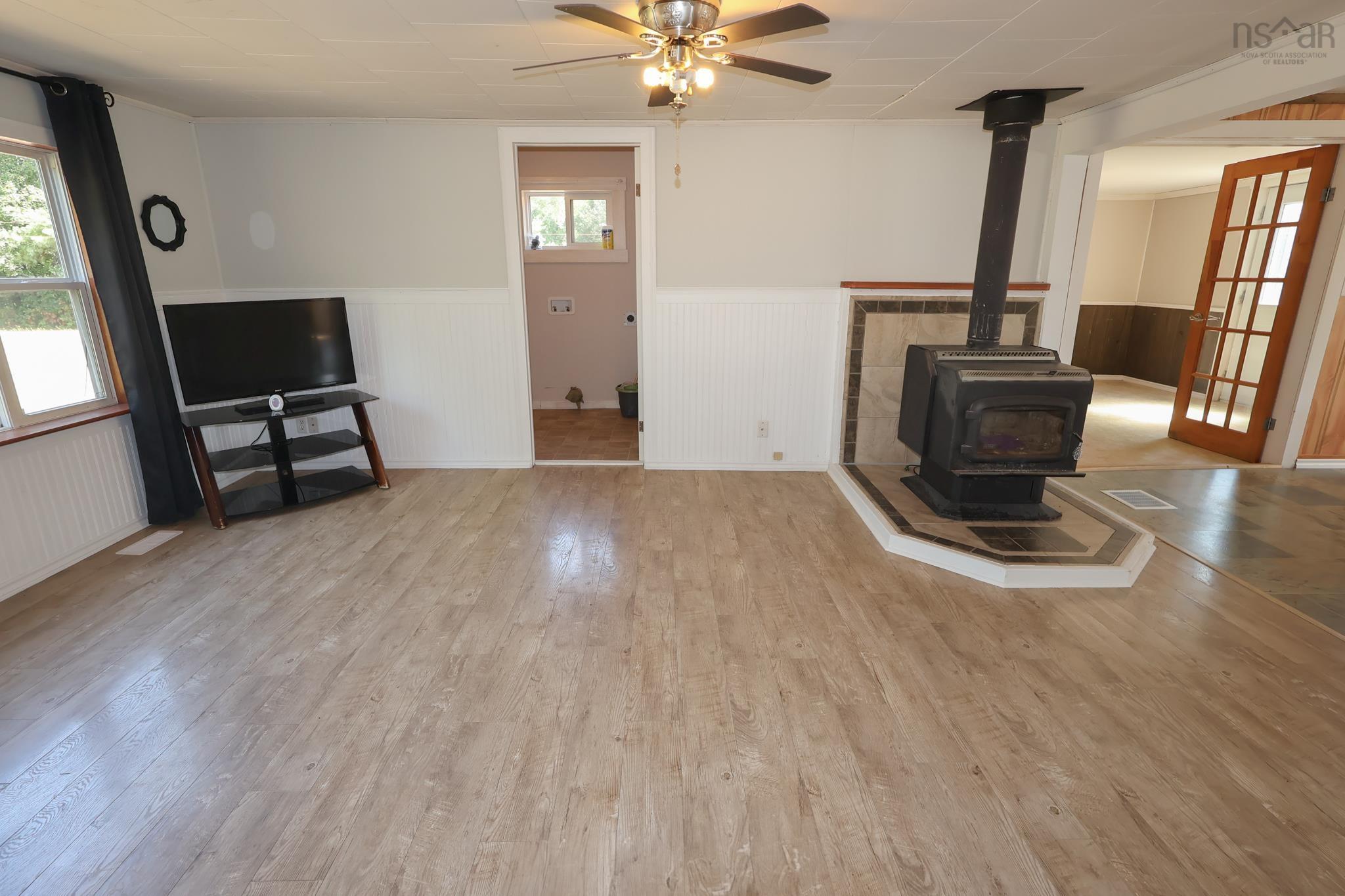 $279,900.00: 10524 Highway 8, Harmony Mills