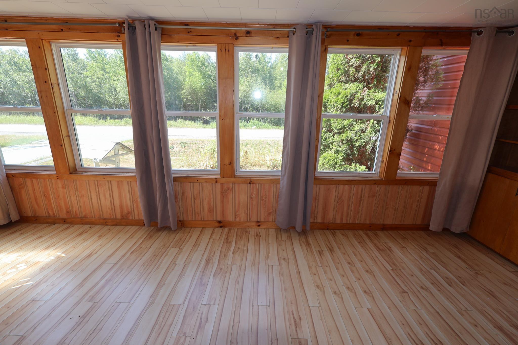 $279,900.00: 10524 Highway 8, Harmony Mills