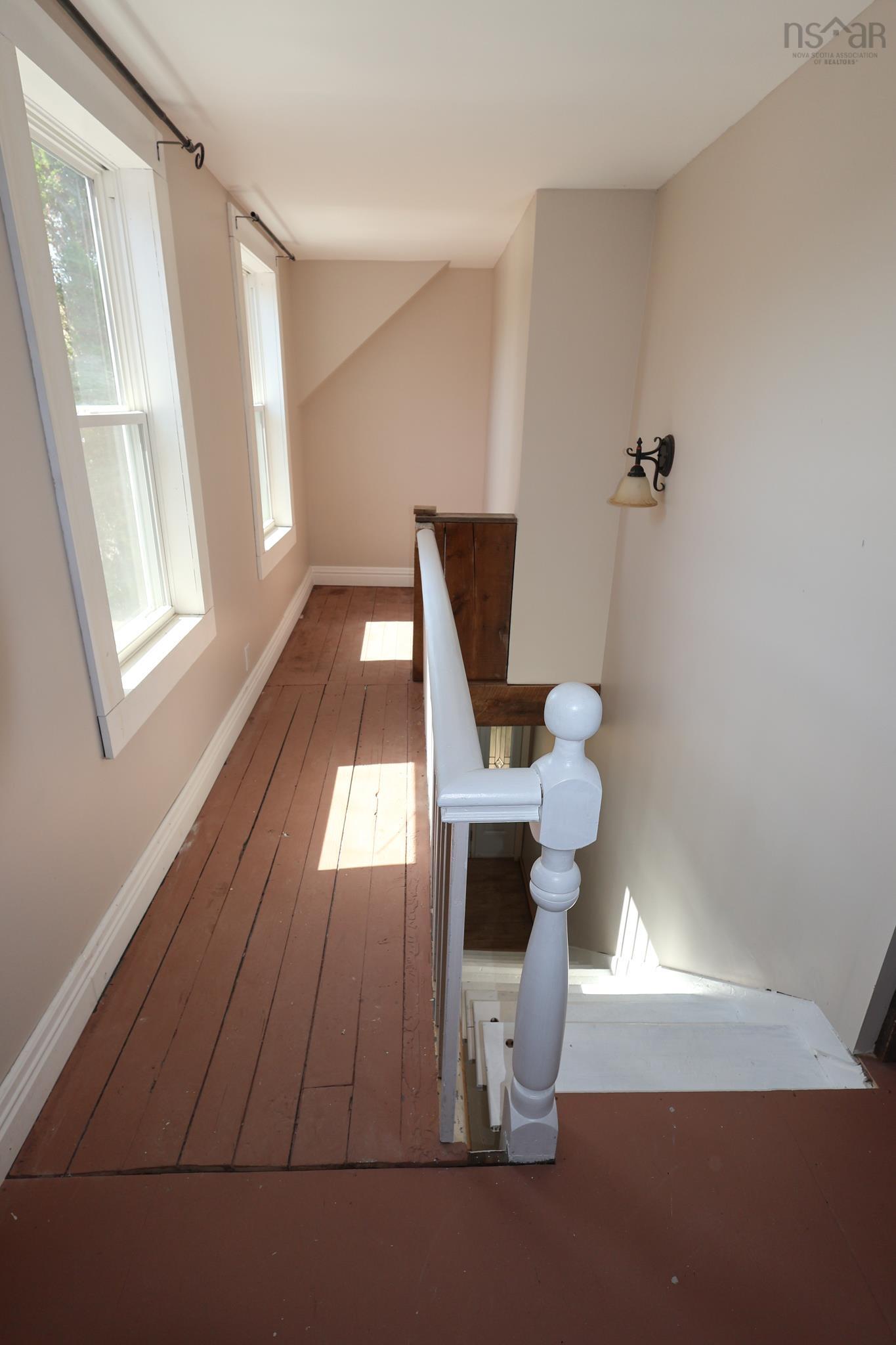 $279,900.00: 10524 Highway 8, Harmony Mills