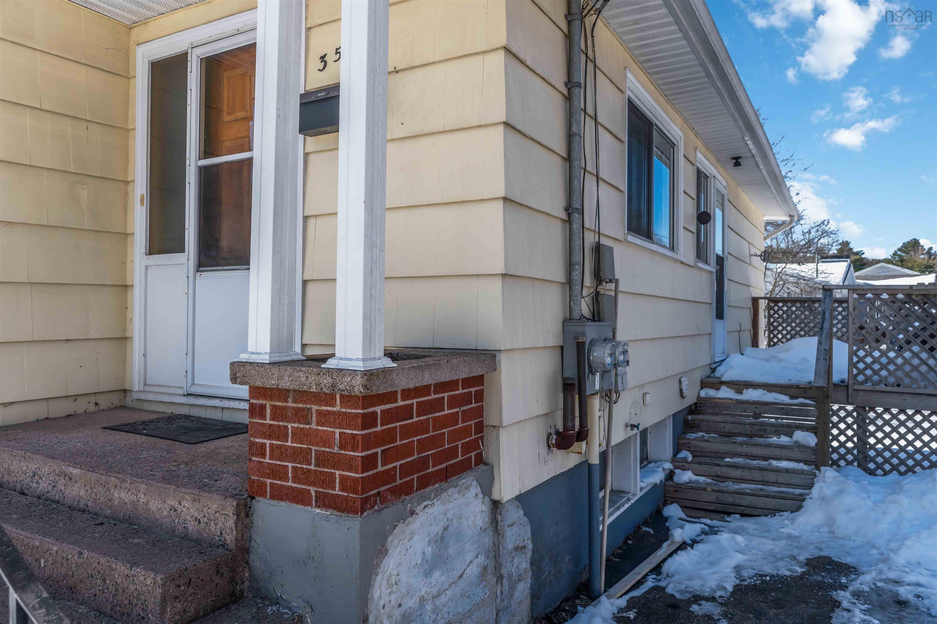 $325,000.00: 350 Bridge Street, Kentville