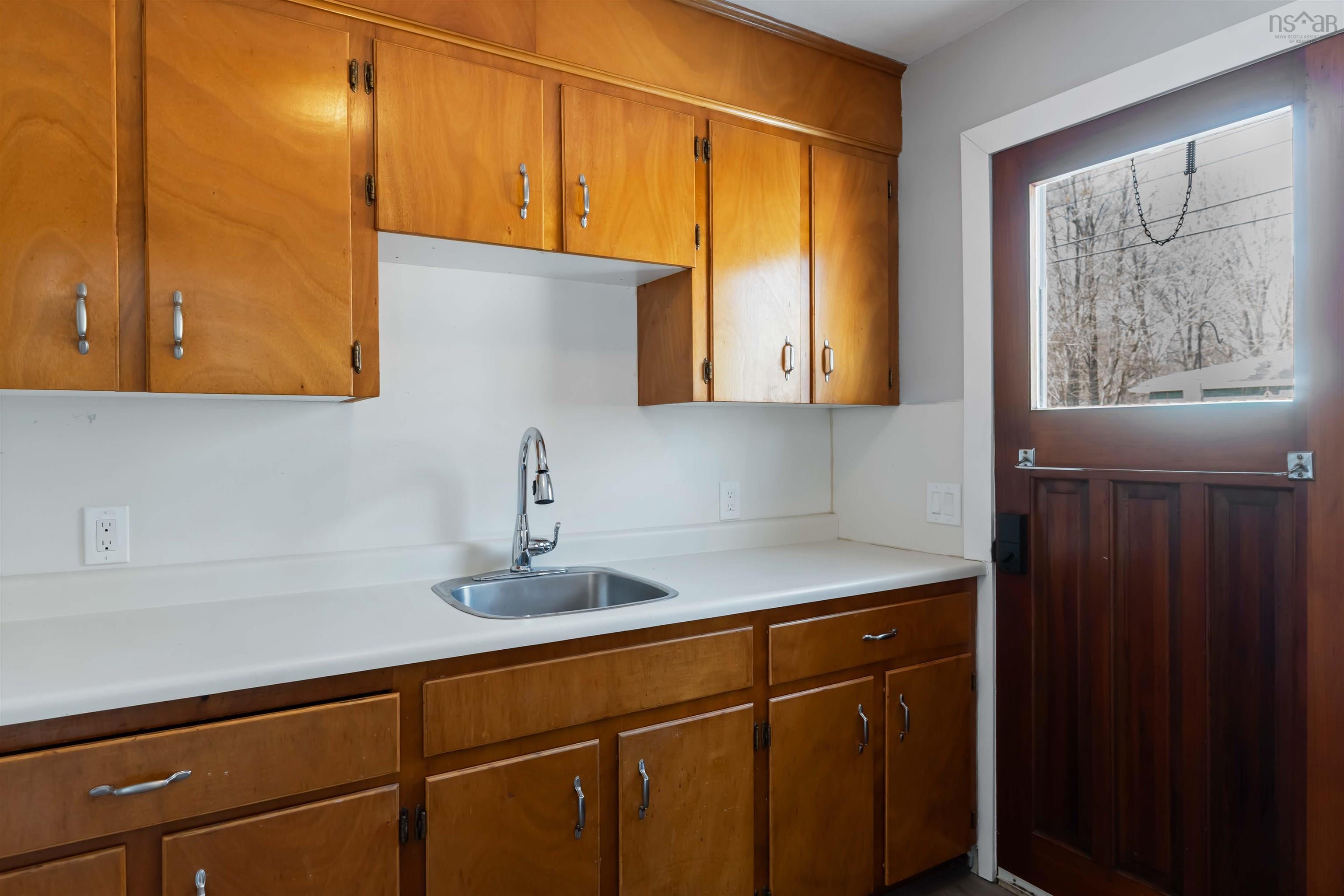 $325,000.00: 350 Bridge Street, Kentville