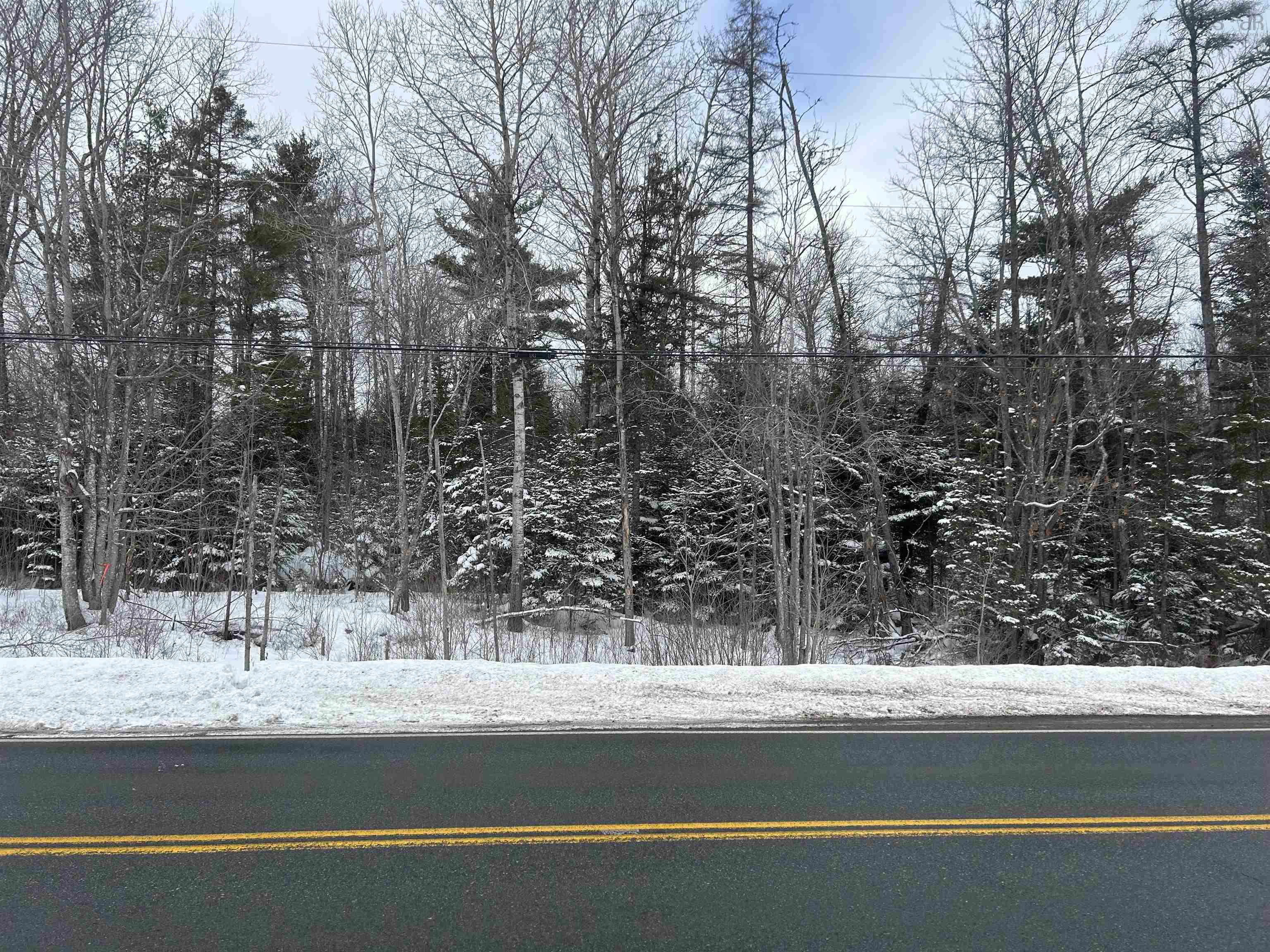 $49,900.00: 2 Highway 289 Highway, Middle Stewiacke