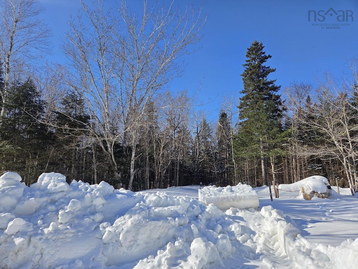 $439,900.00: 3367 Old Guysborough Road, Devon