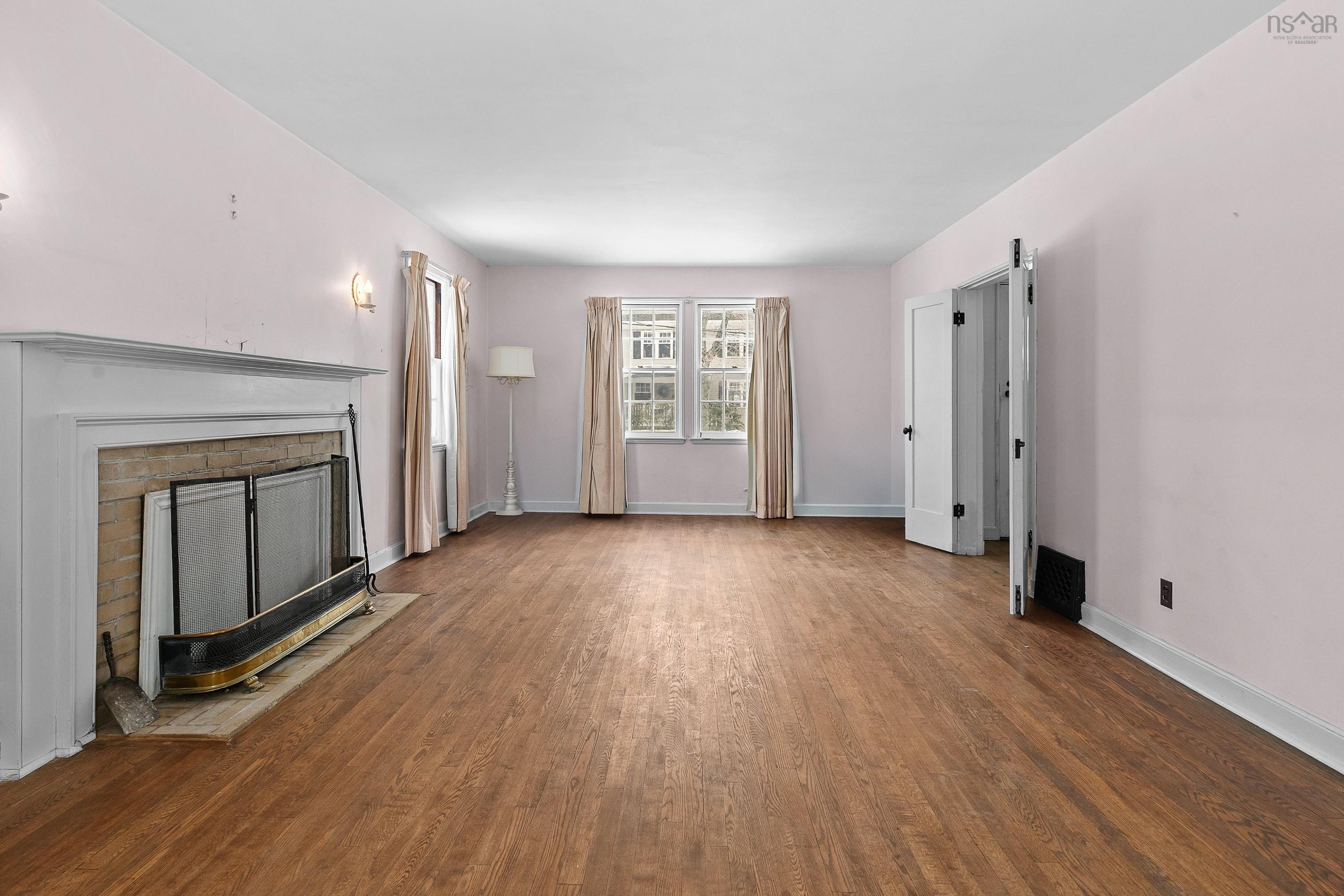 $2,499,900.00: 5661 Ogilvie Street, Halifax