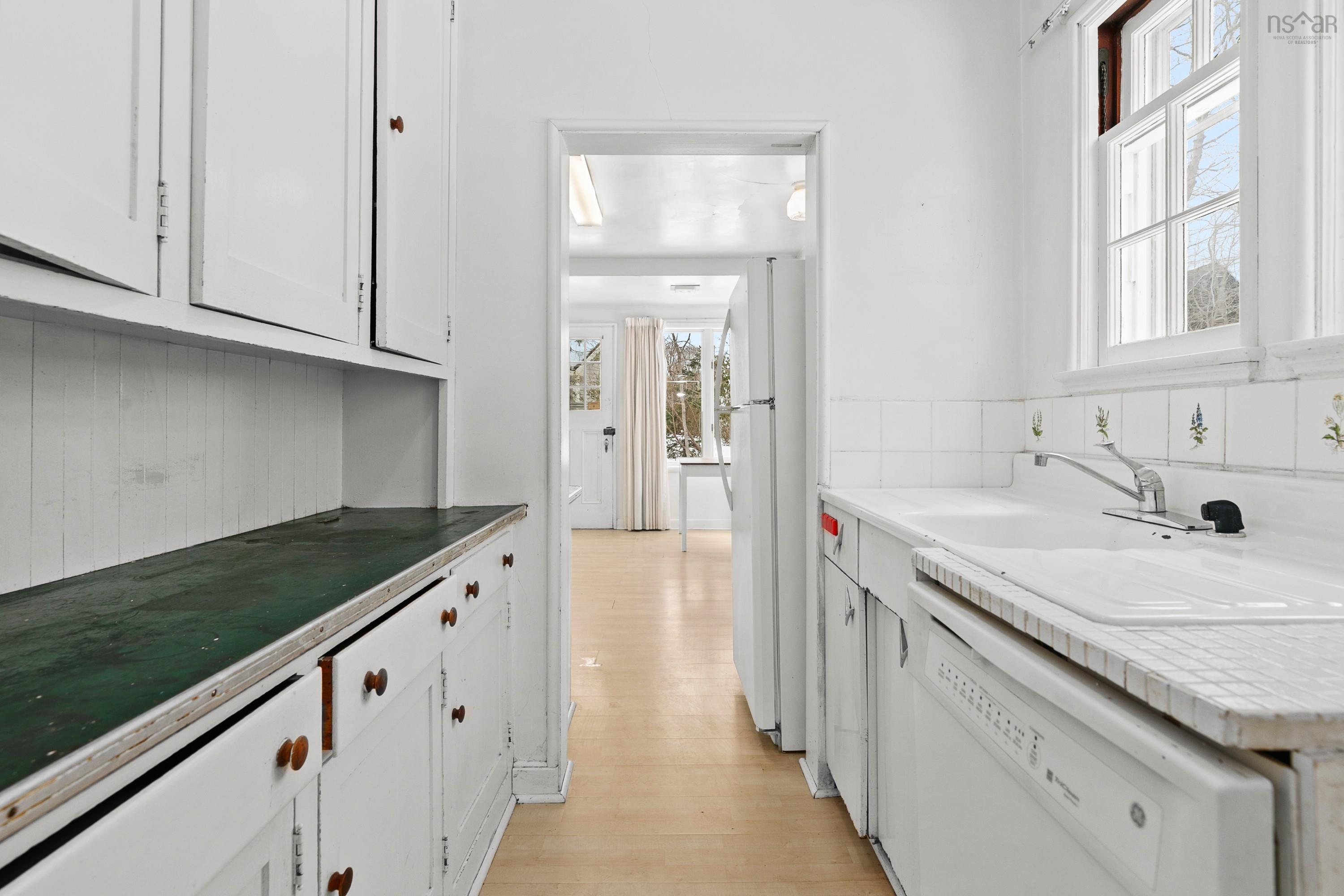 $2,499,900.00: 5661 Ogilvie Street, Halifax