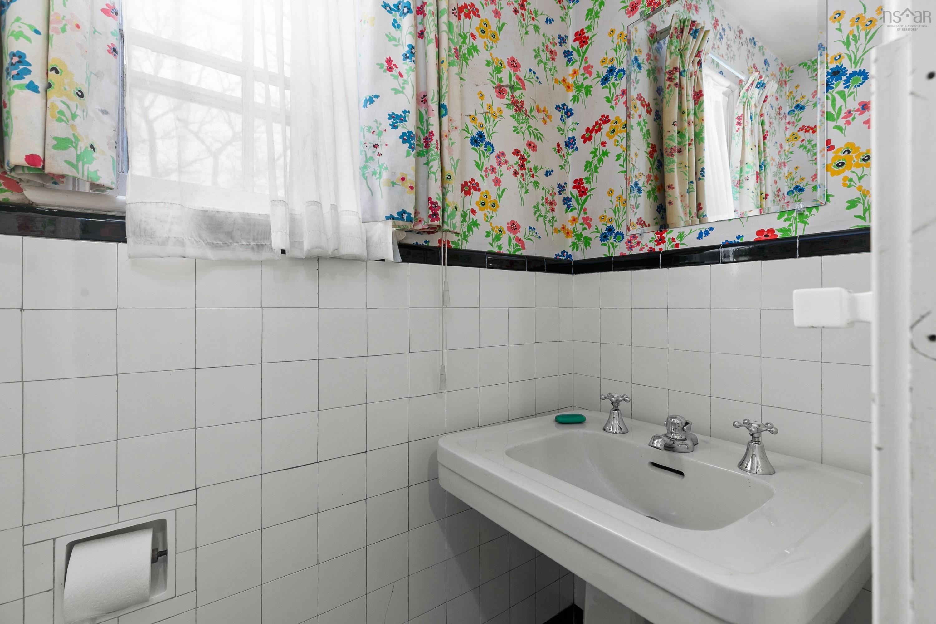 $2,499,900.00: 5661 Ogilvie Street, Halifax