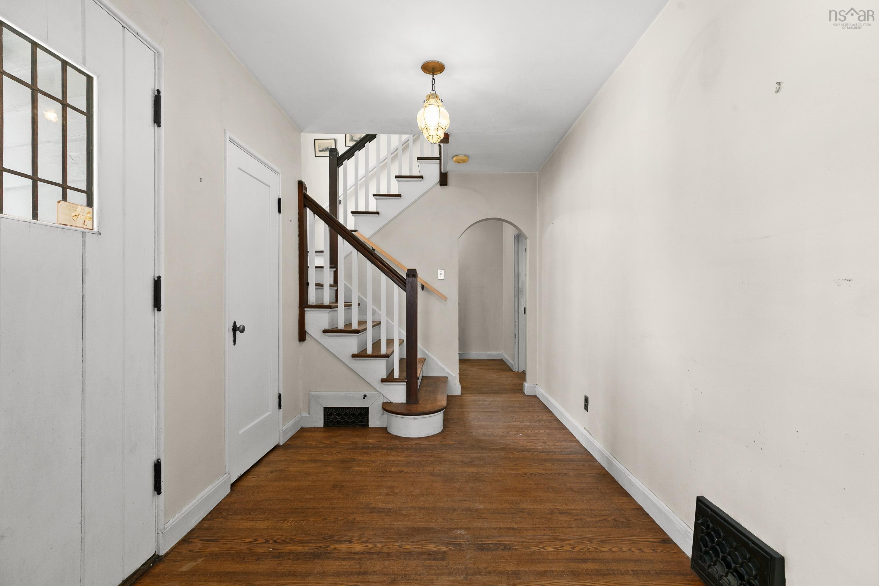 $2,499,900.00: 5661 Ogilvie Street, Halifax