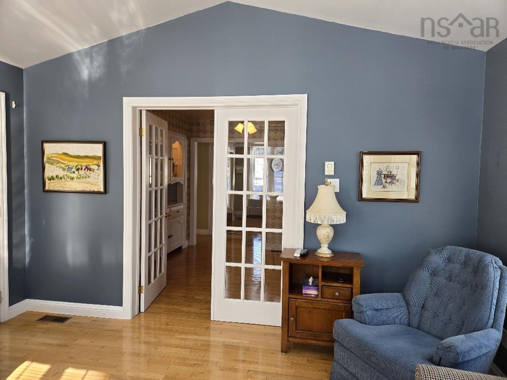 $359,900.00: 100 Higgins Street, Truro