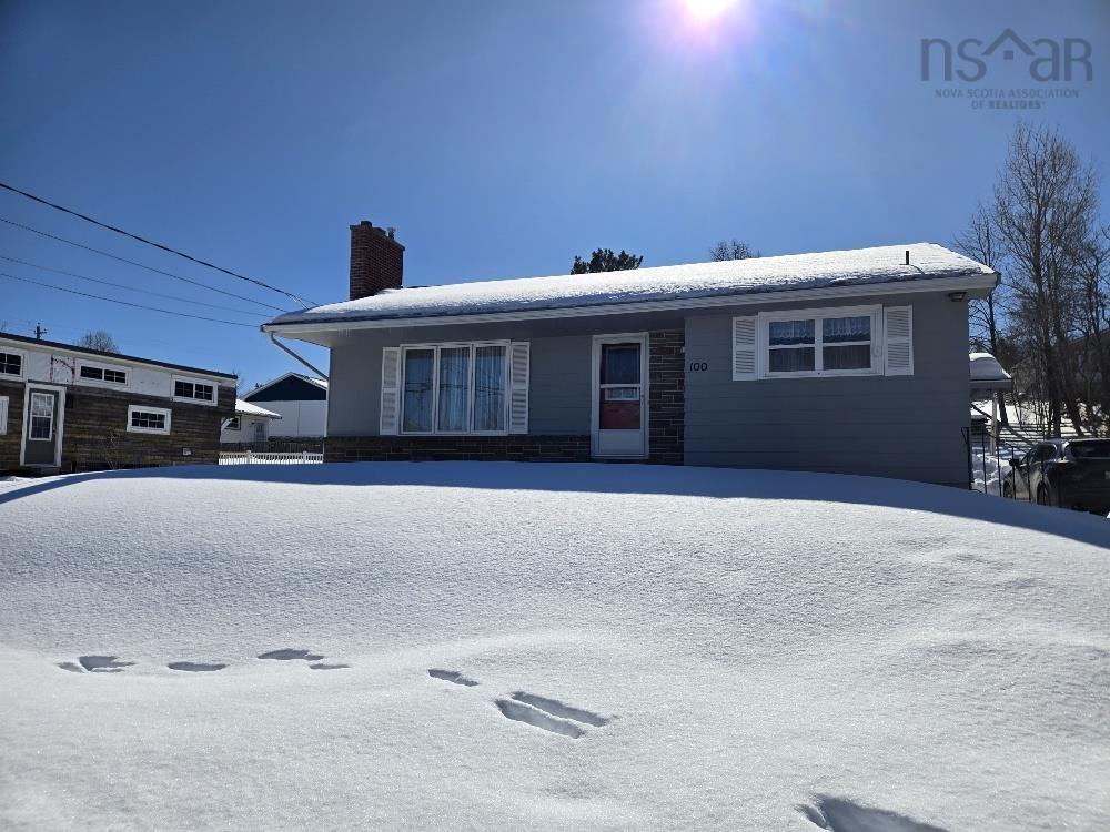 $345,000.00: 100 Higgins Street, Truro