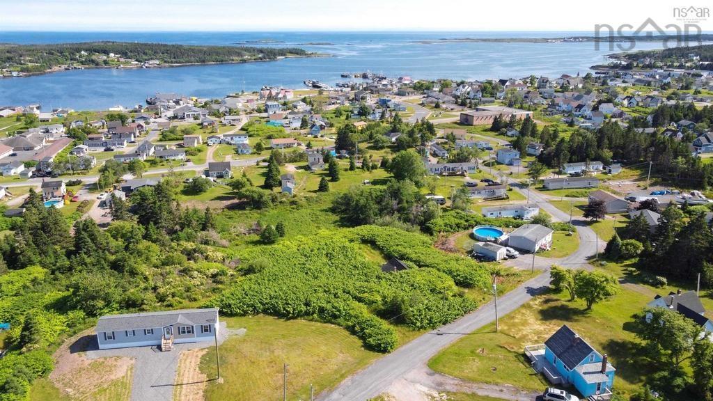 $13,500.00: Kent Street, Louisbourg