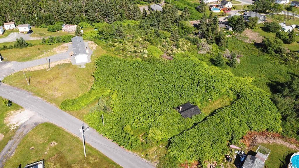 $13,500.00: Kent Street, Louisbourg