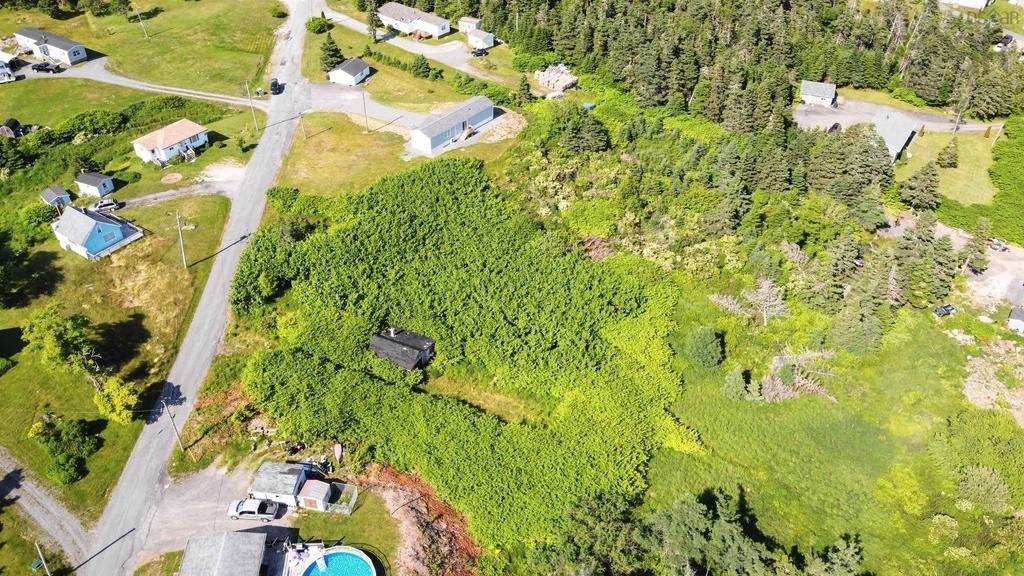 $13,500.00: Kent Street, Louisbourg