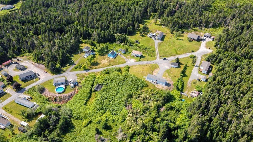 $13,500.00: Kent Street, Louisbourg