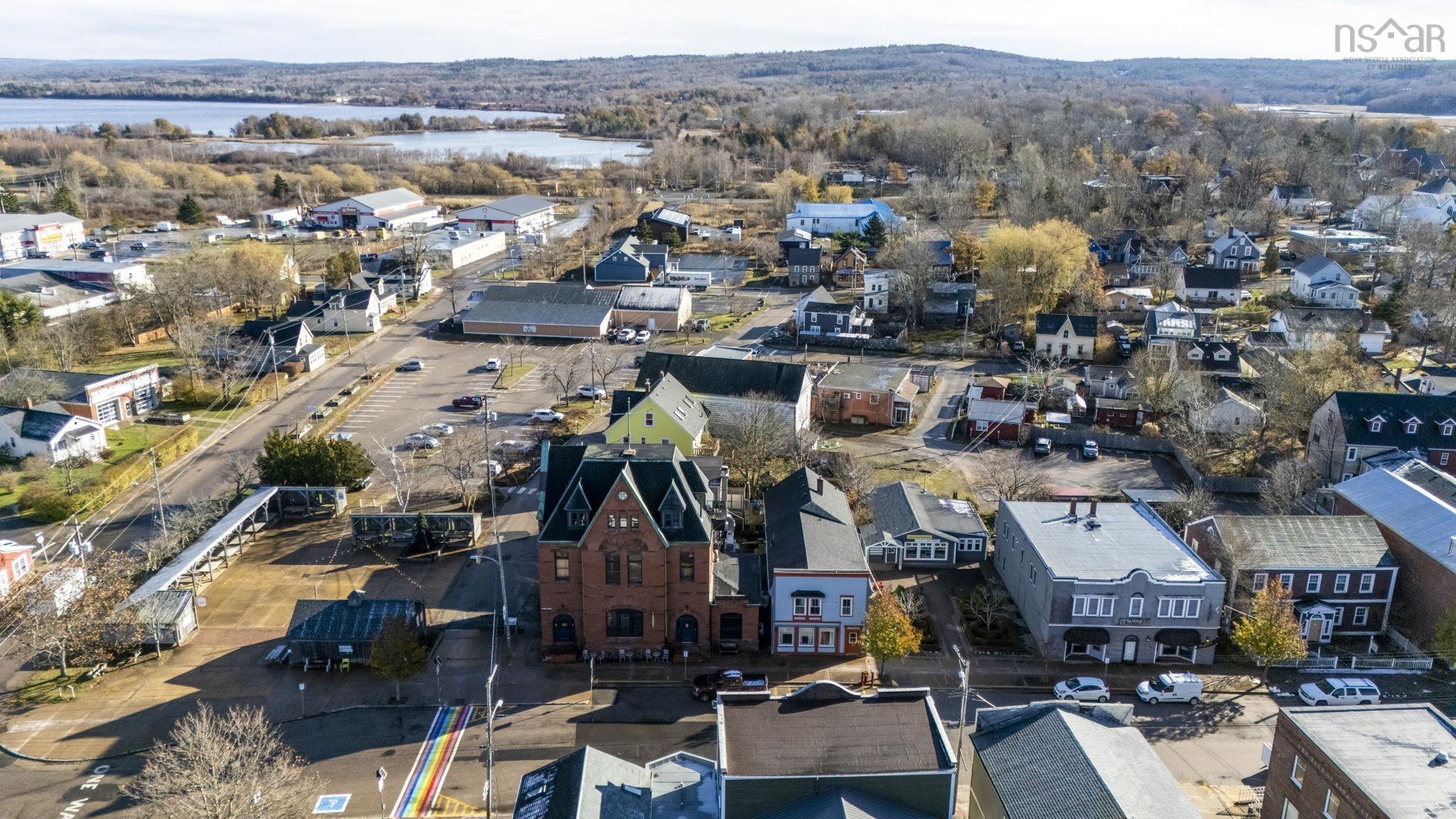 $349,000.00: 208 St George Street, Annapolis Royal