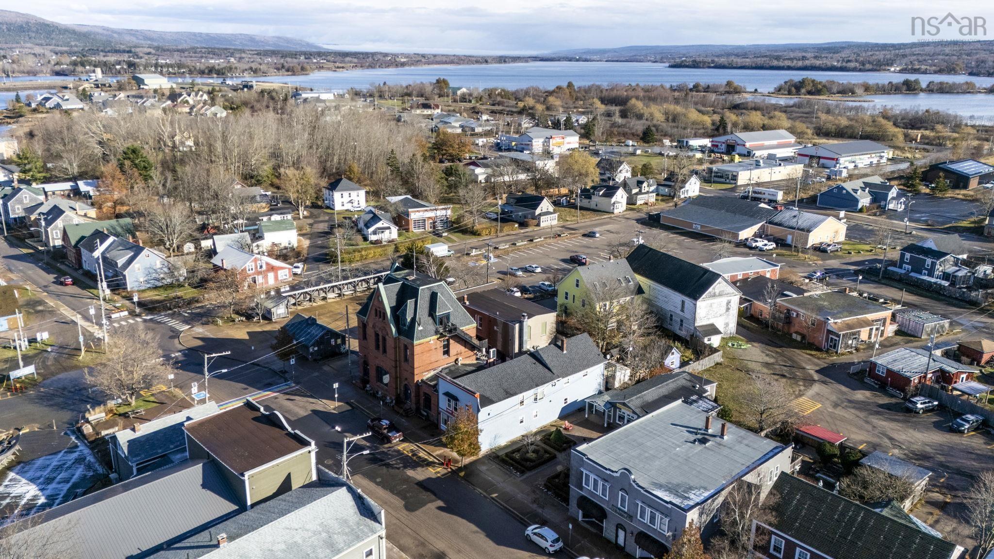 $349,000.00: 208 St George Street, Annapolis Royal