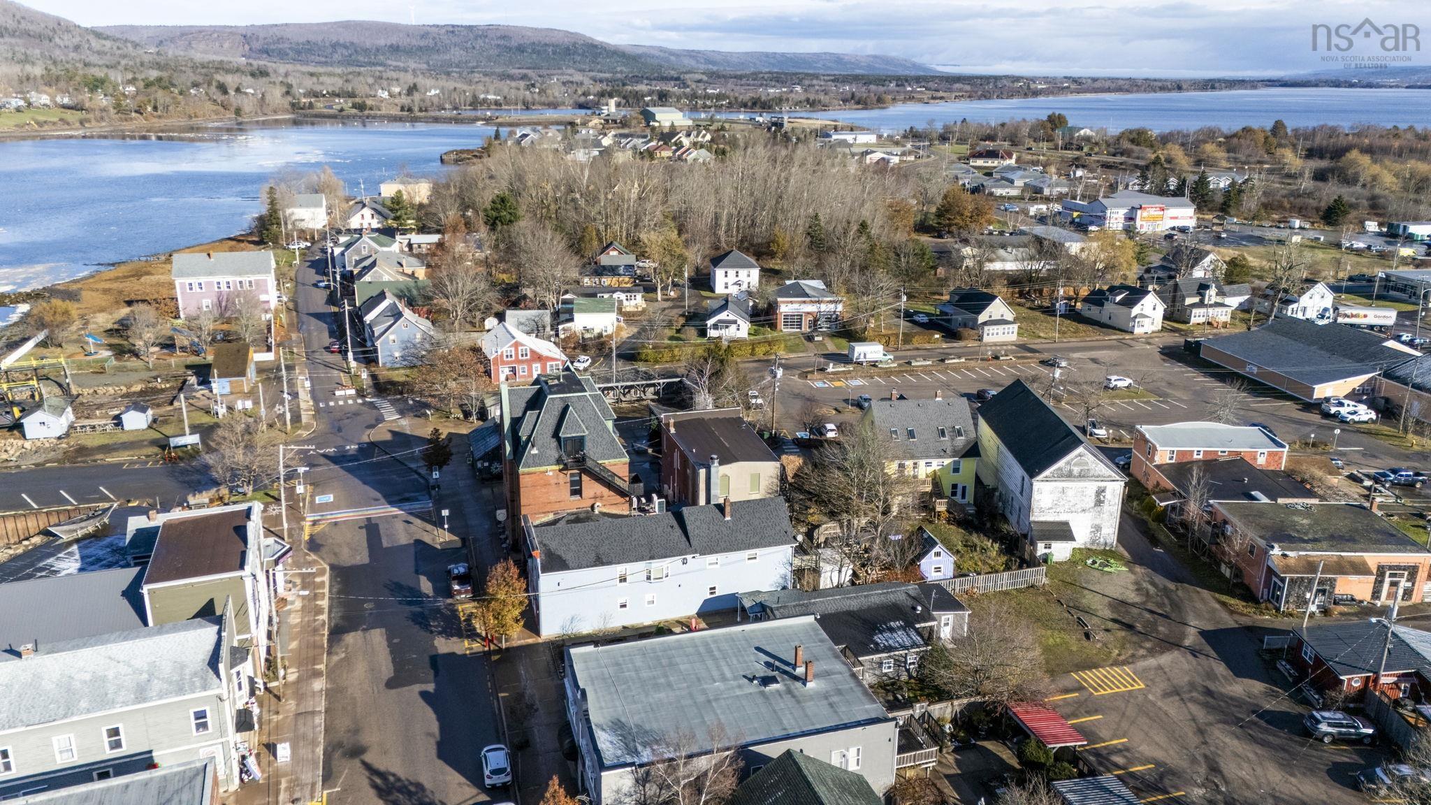 $349,000.00: 208 St George Street, Annapolis Royal