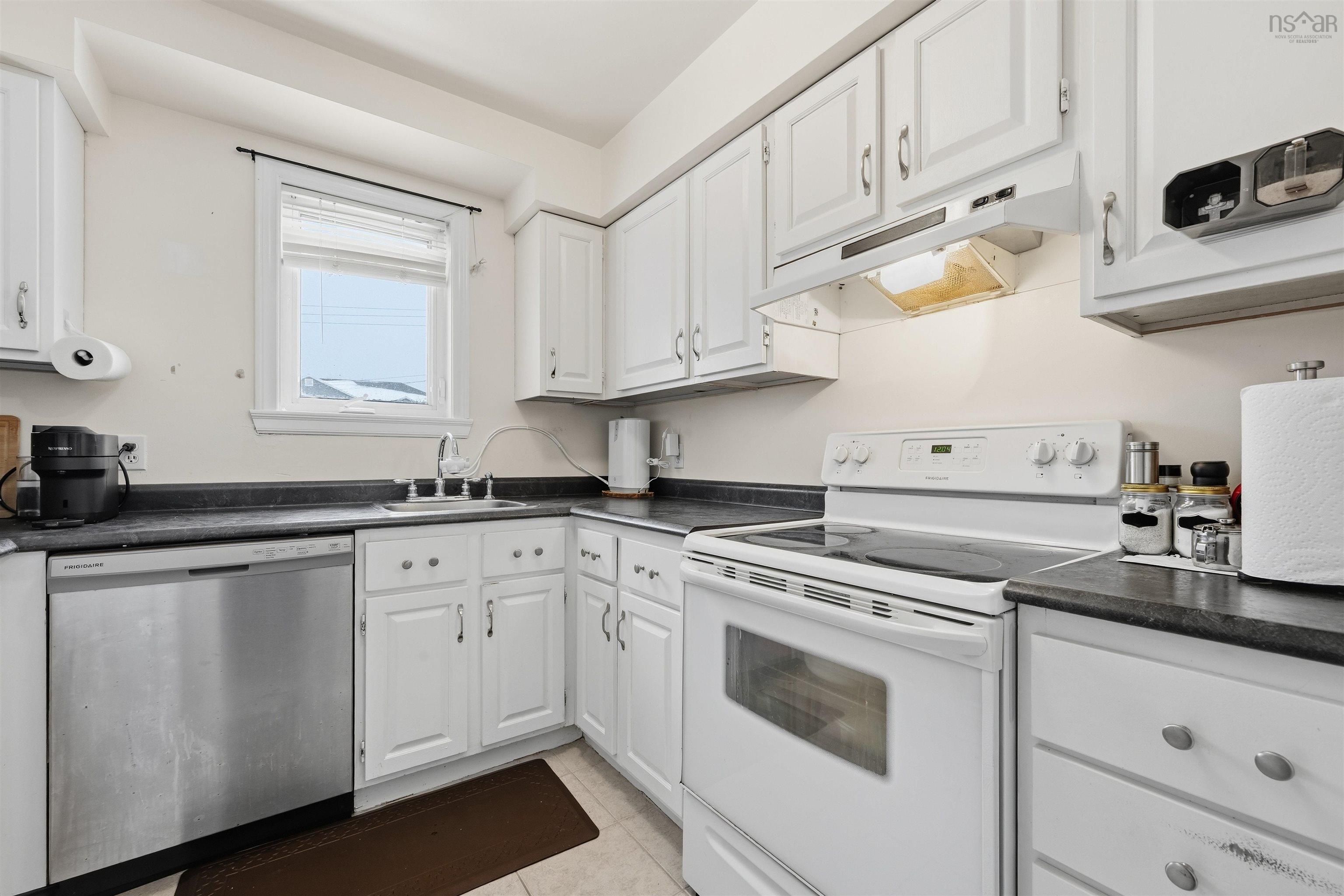 201 131 Farnham Gate Road, Halifax, NS (MLS 202603660)