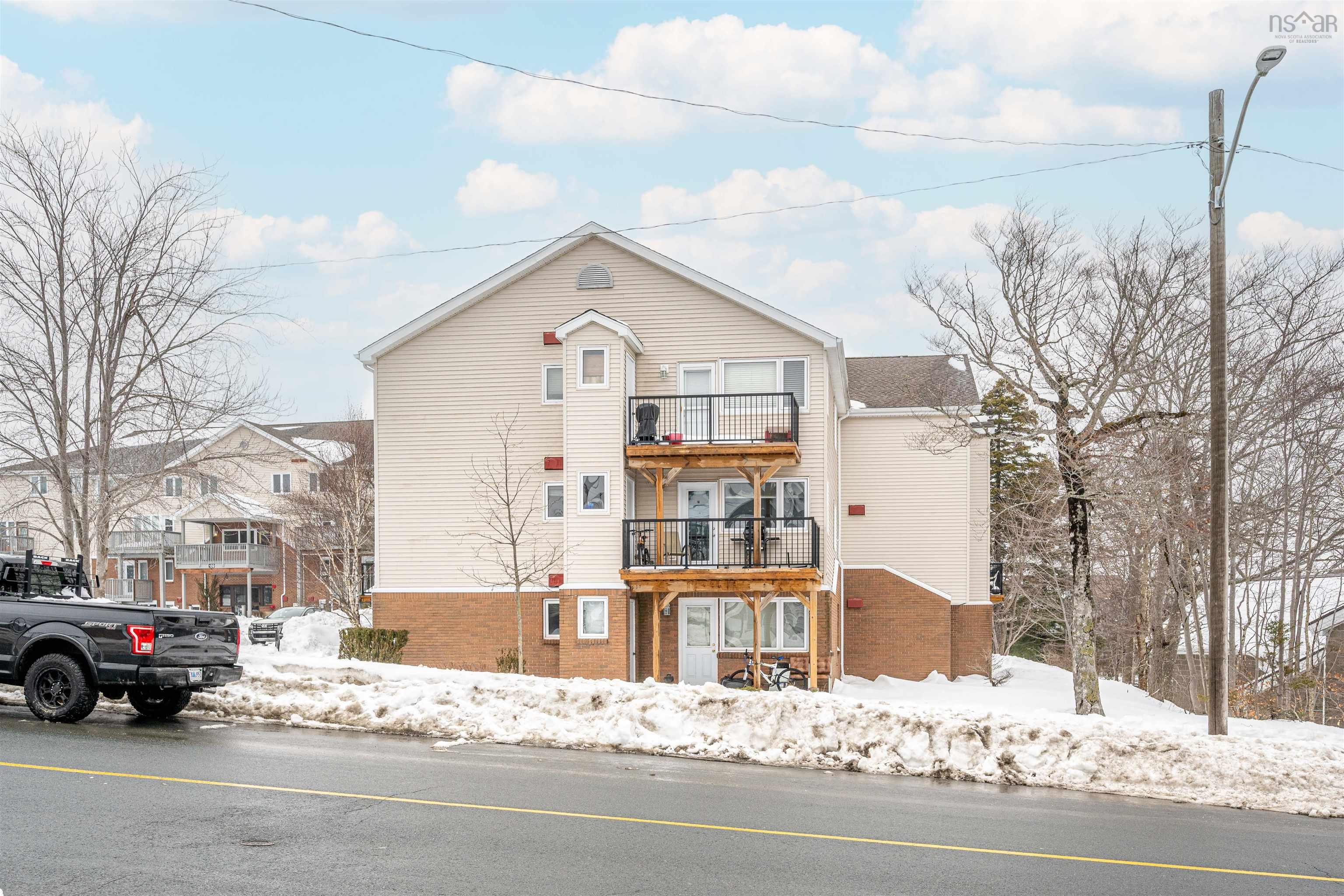 201 131 Farnham Gate Road, Halifax, NS (MLS 202603660)