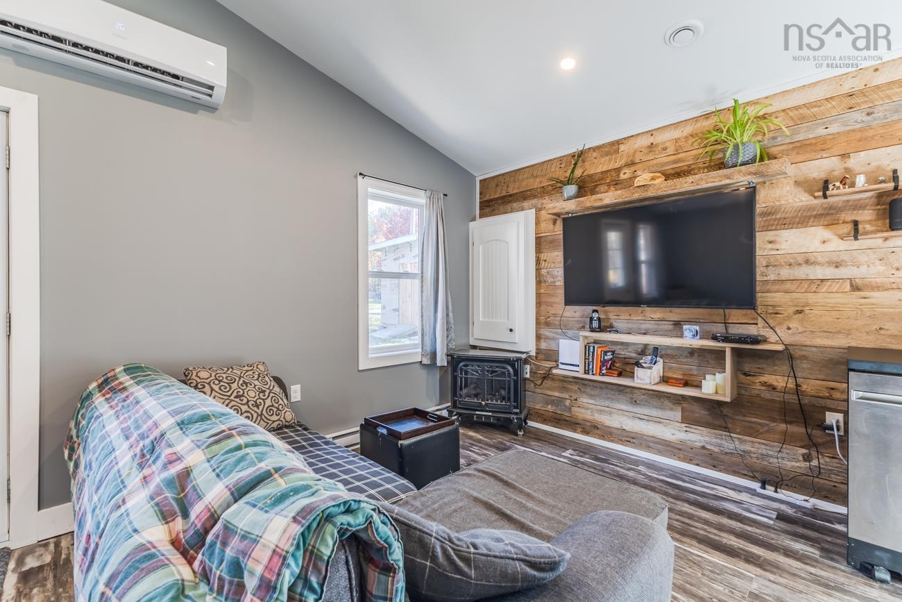 $296,000.00: 69 OCEAN BEACH Road, Bramber