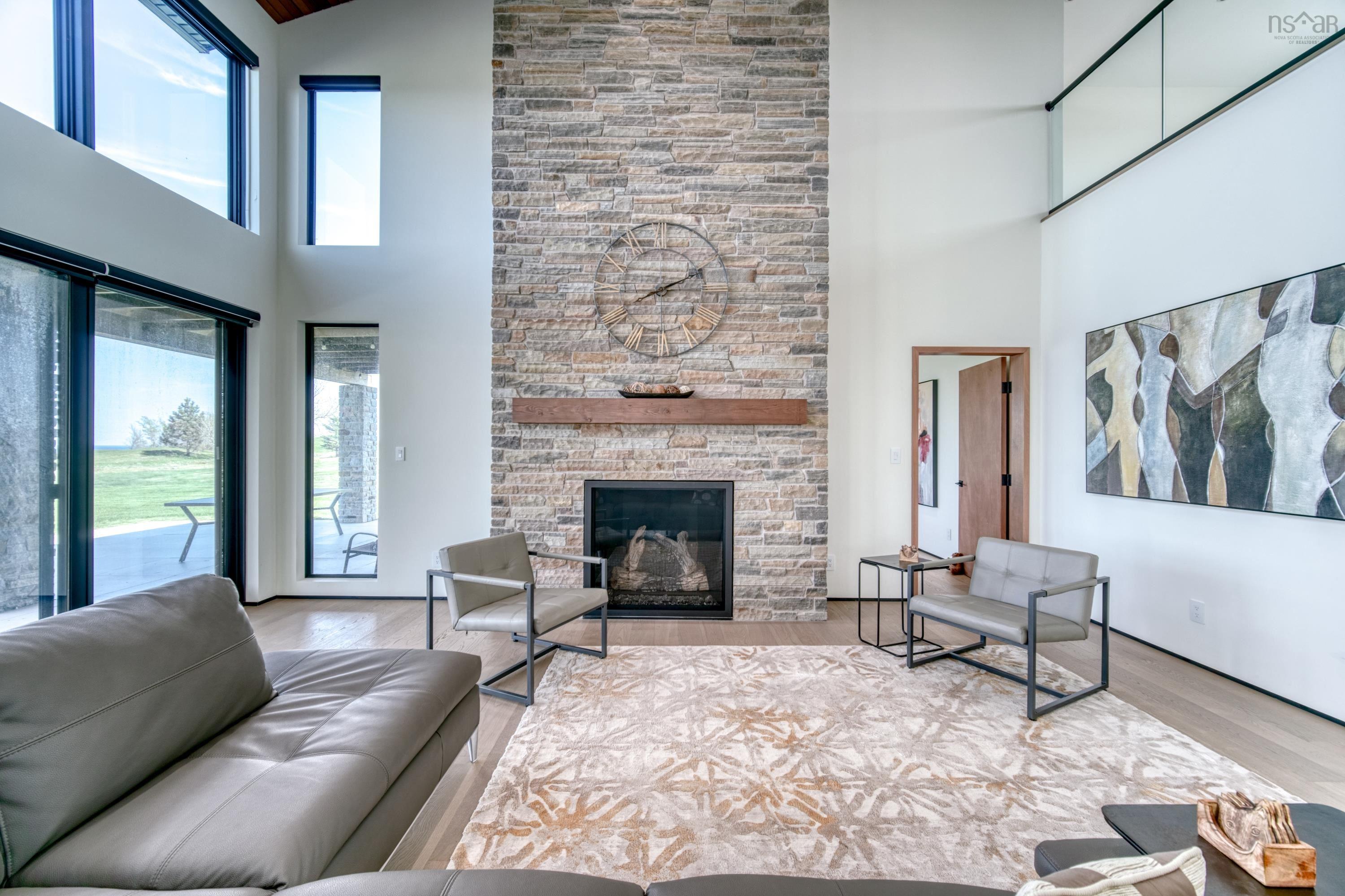 $2,649,000.00: 200 Harbourside, Fox Harbour