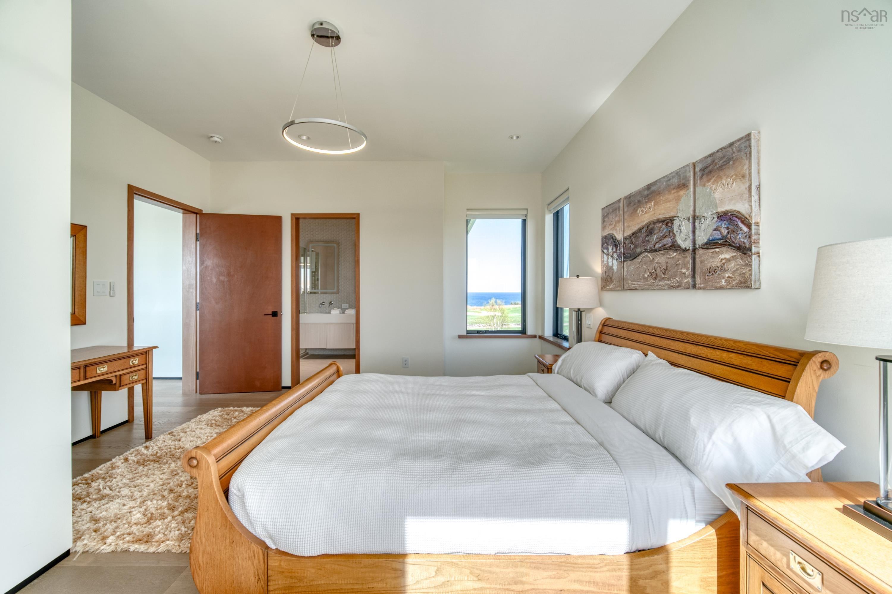 $2,649,000.00: 200 Harbourside, Fox Harbour