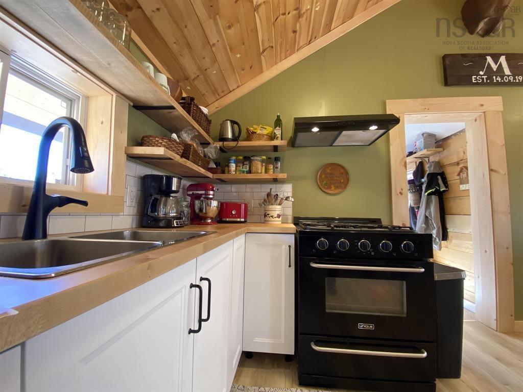 $365,000.00: 300 Lane Cross Road, Lanesville