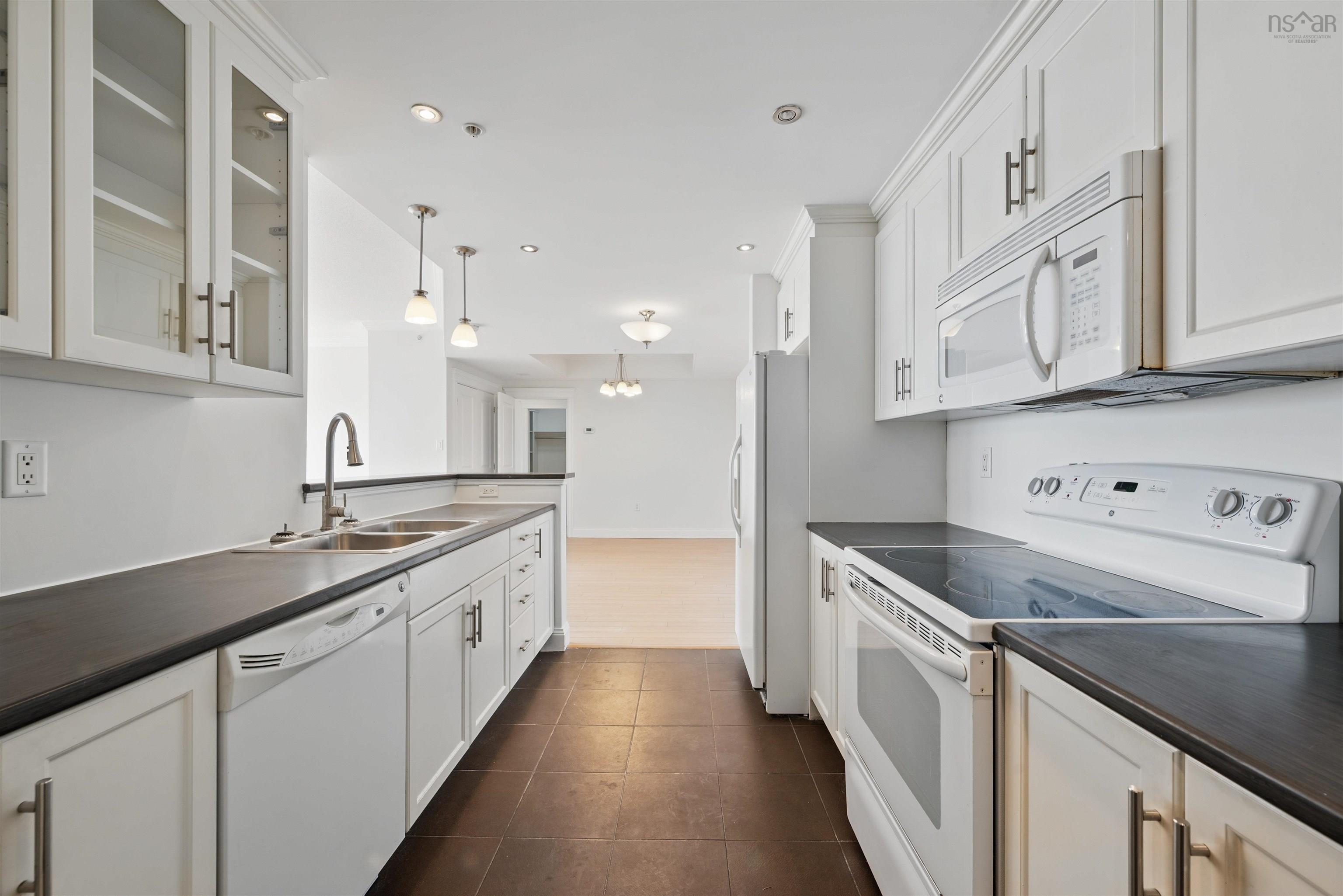 $439,900.00: 707 60 Walter Havill Drive, Halifax