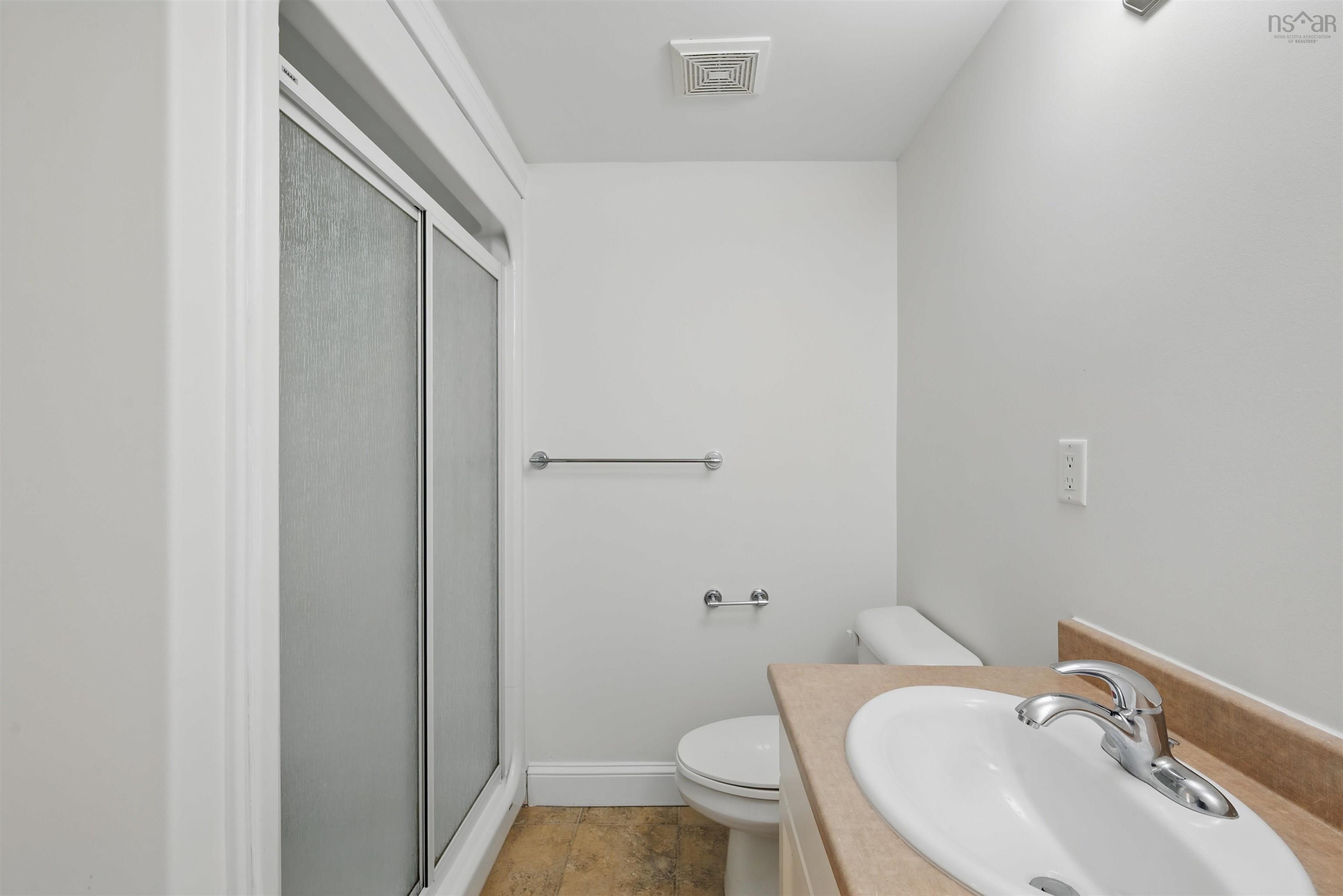 $439,900.00: 707 60 Walter Havill Drive, Halifax