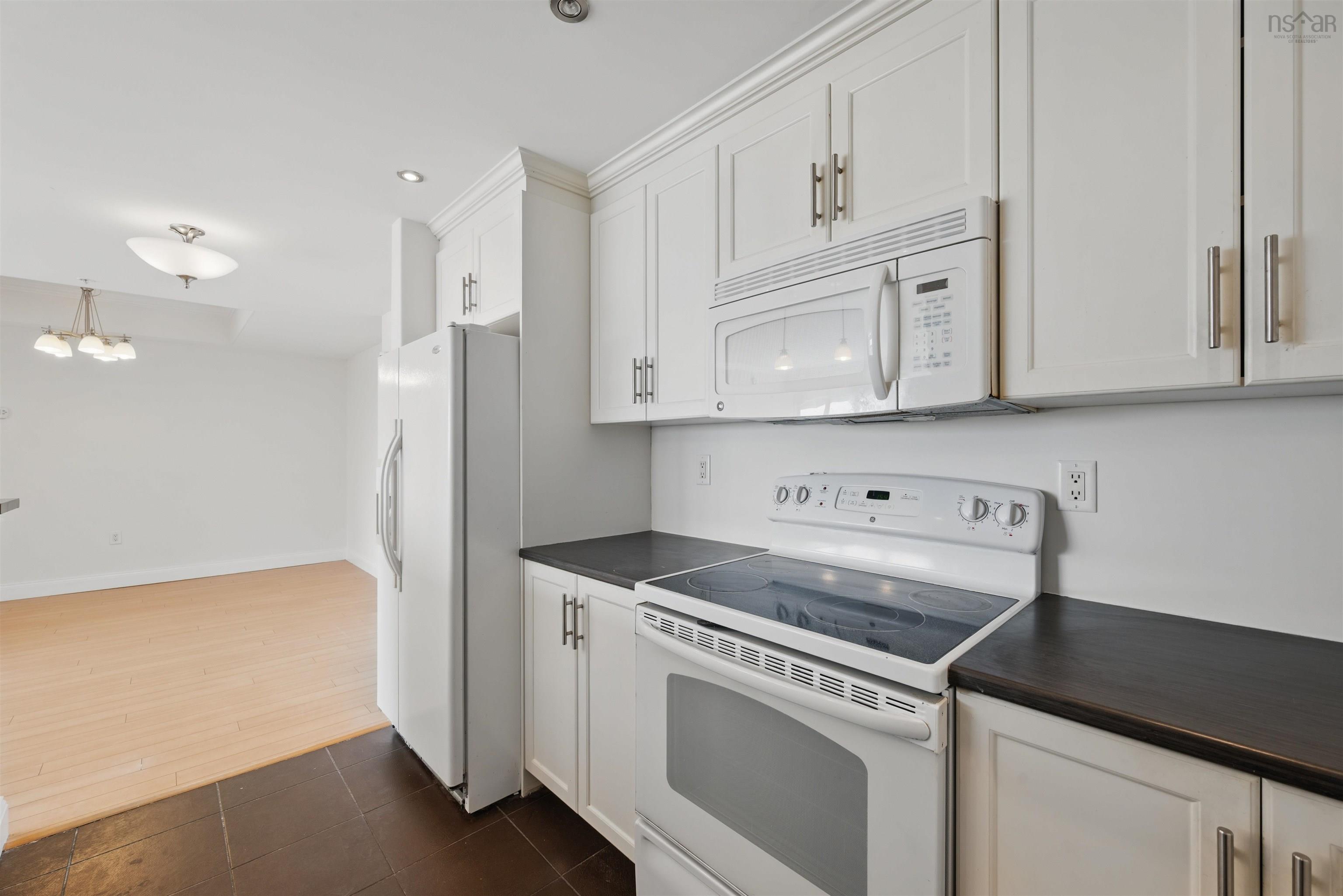 $439,900.00: 707 60 Walter Havill Drive, Halifax