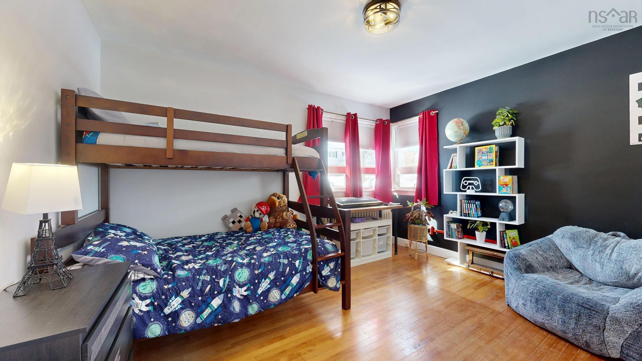 $499,500.00: 168 Broad Street, Lunenburg