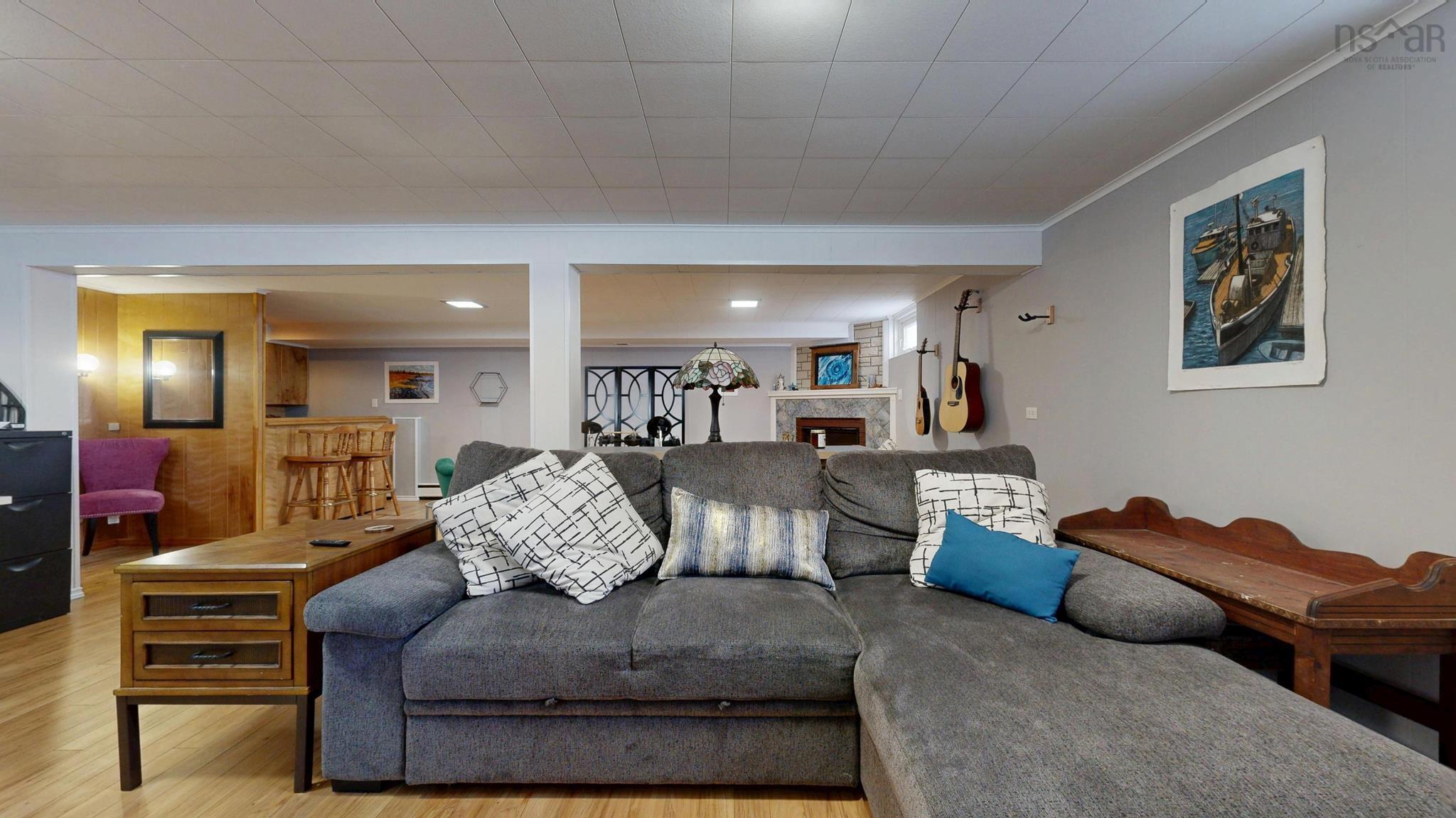 $499,500.00: 168 Broad Street, Lunenburg