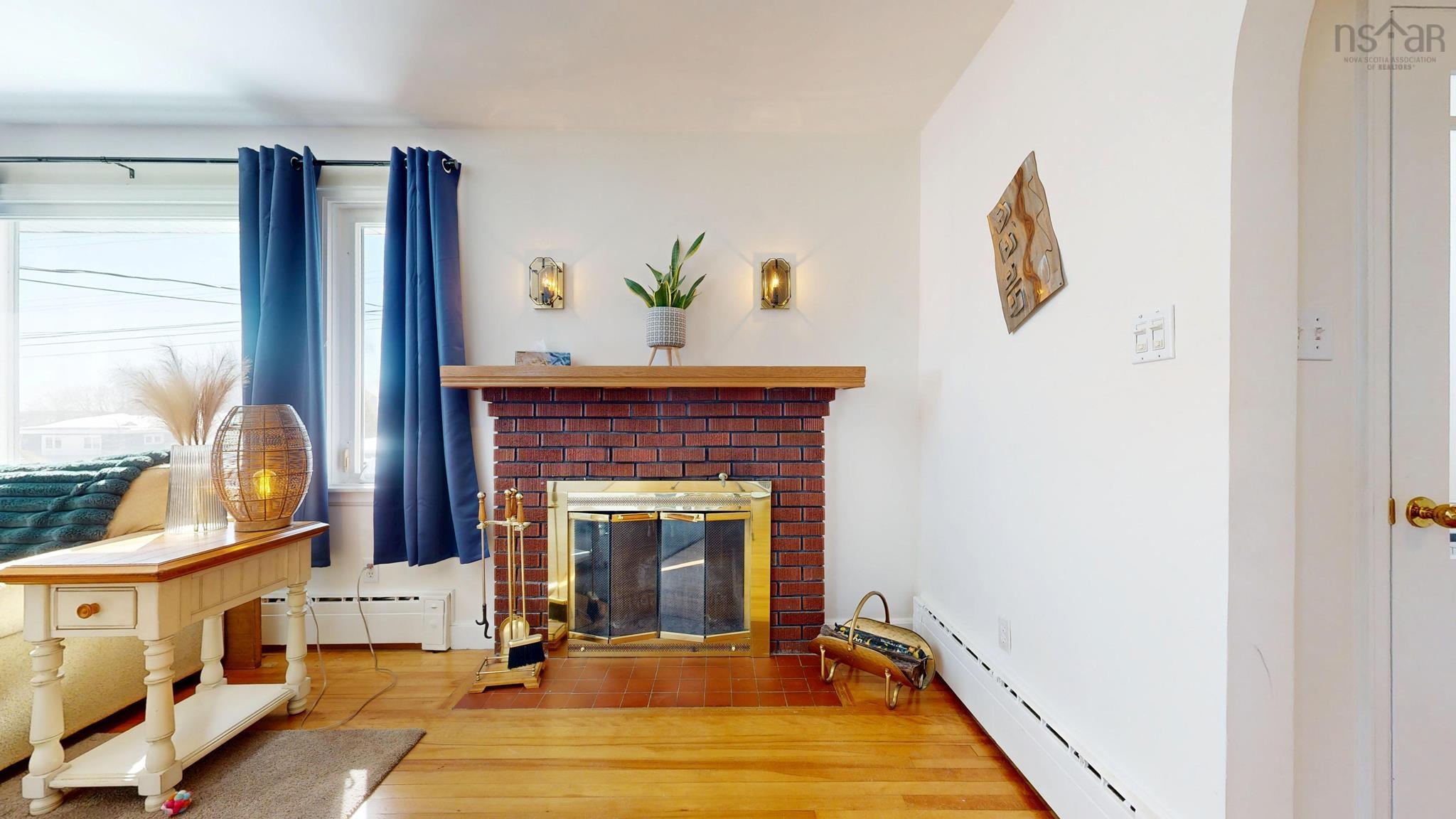 $499,500.00: 168 Broad Street, Lunenburg