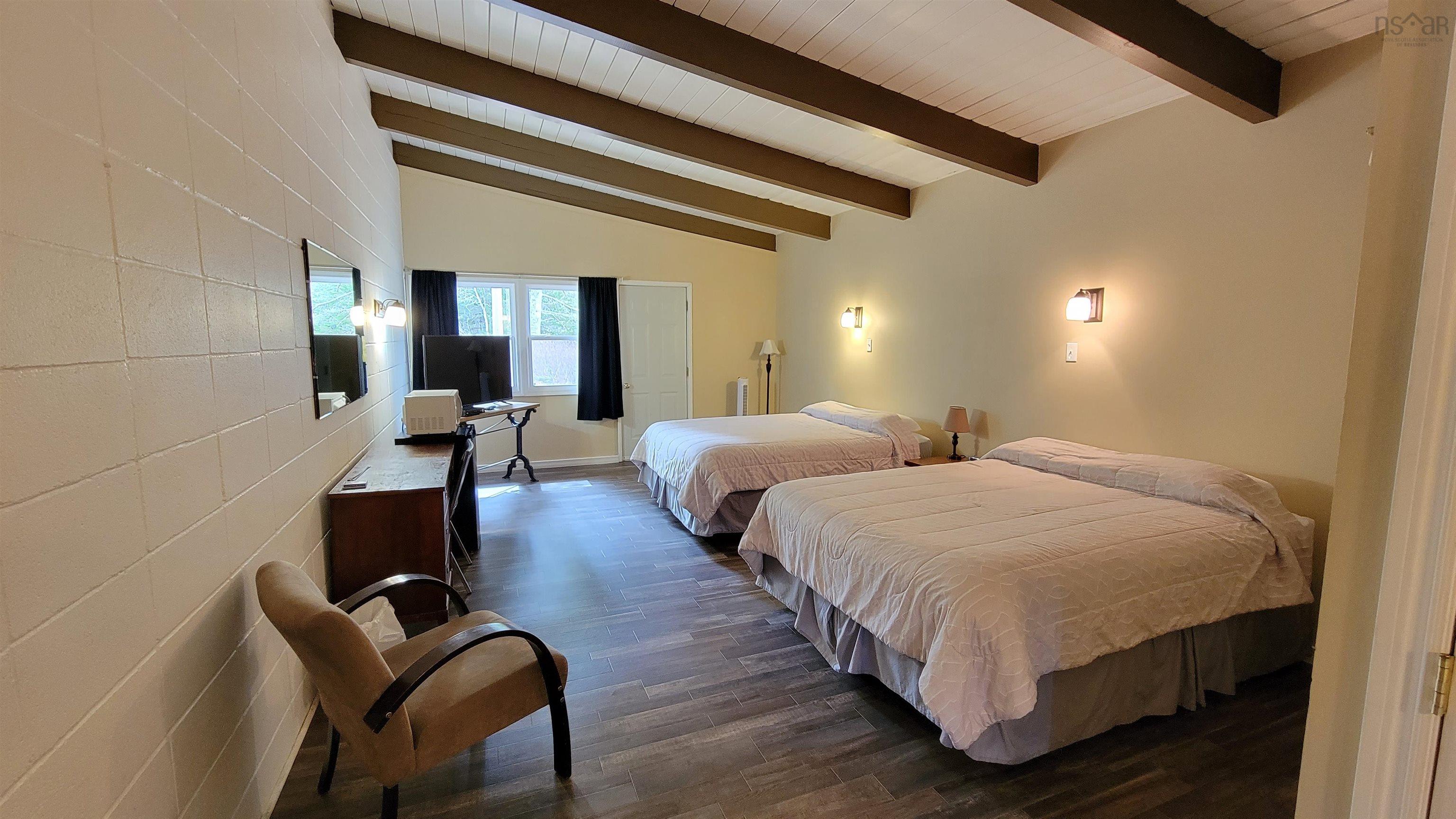 $1,699,500.00: 3457 Highway 3, Brooklyn