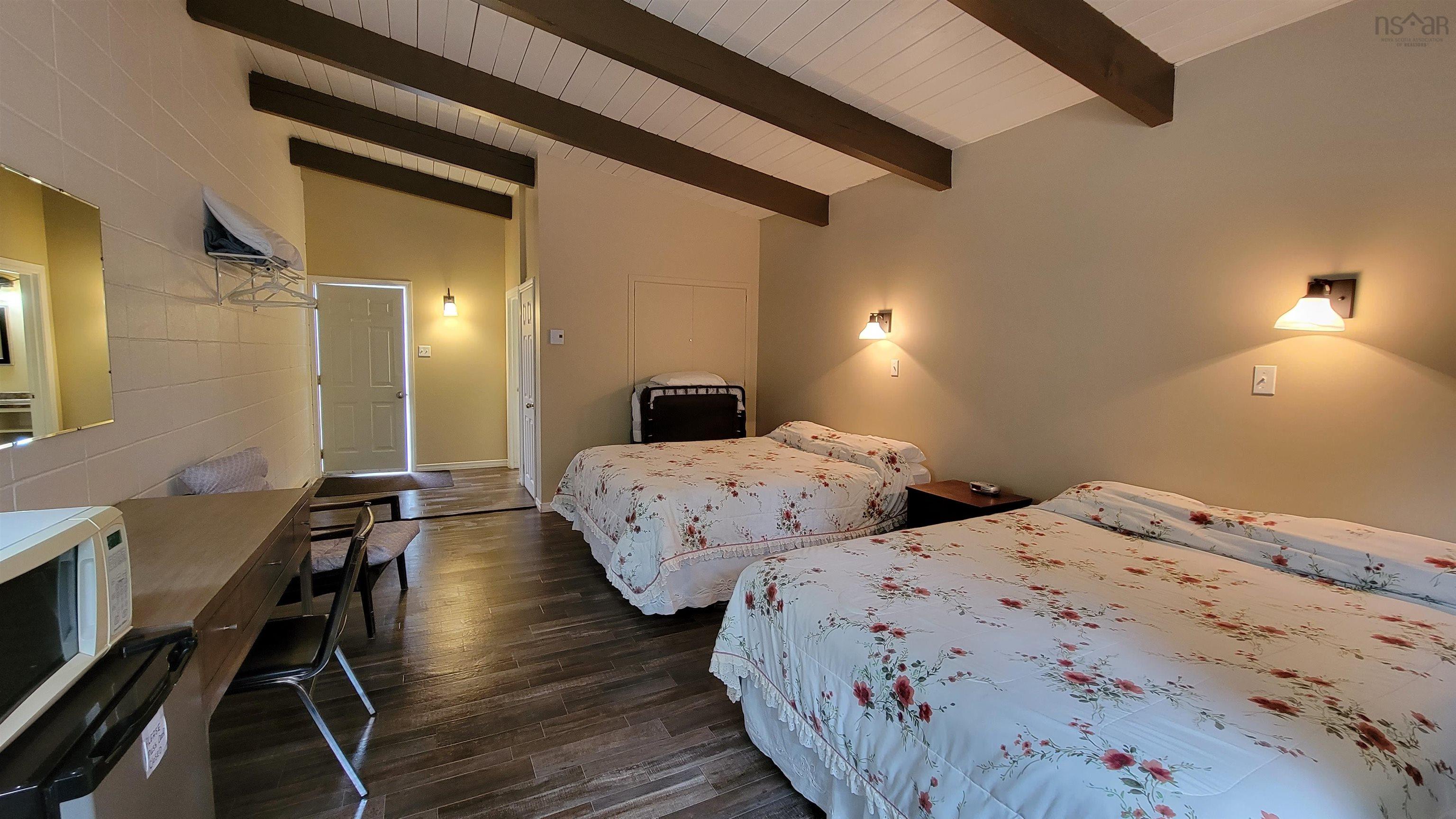 $1,699,500.00: 3457 Highway 3, Brooklyn