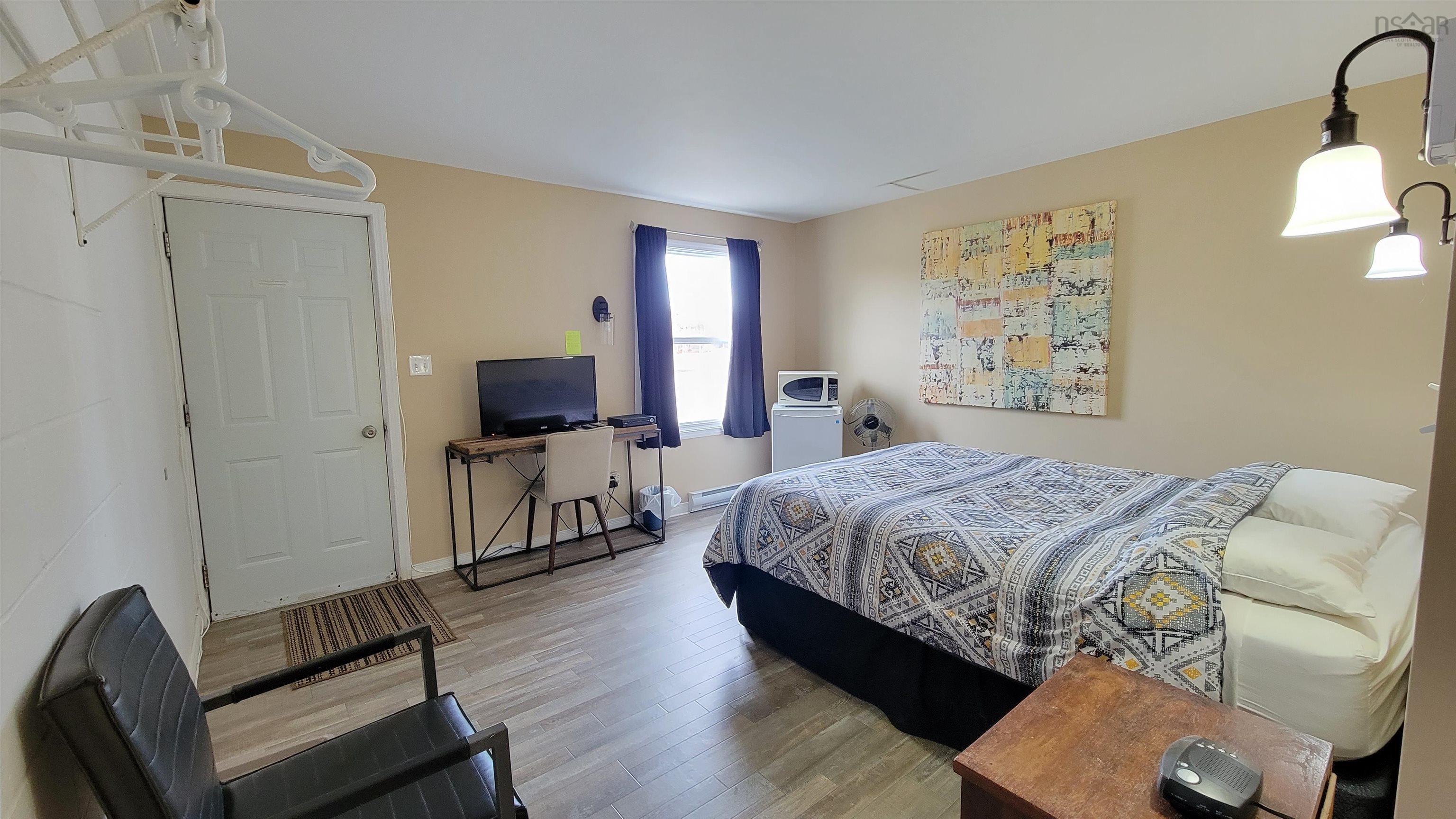 $1,699,500.00: 3457 Highway 3, Brooklyn